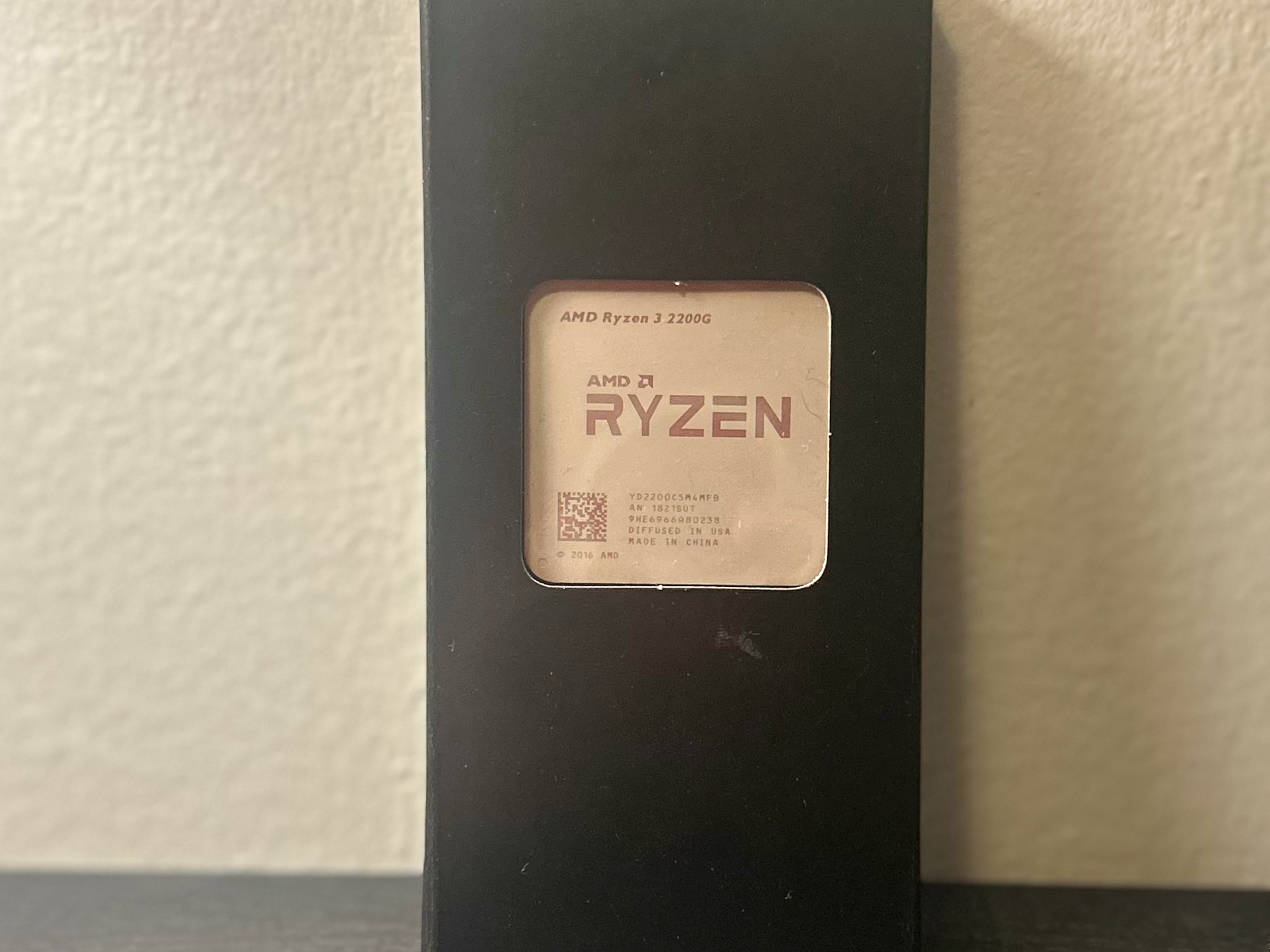 AMD Ryzen 3 2200G with stock cooler