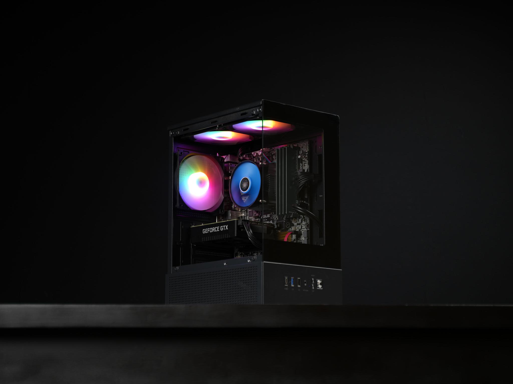 \ SF-03 / GTX 1660 Super Intel Core i7 7700 16GB .9TB Windows 11 1080P/1440P Gaming PC Powerhouse
