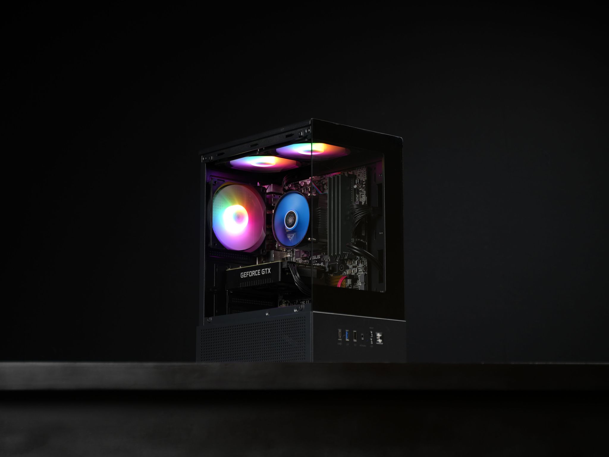 \ SF-03 / GTX 1660 Super Intel Core i7 7700 16GB .9TB Windows 11 1080P/1440P Gaming PC Powerhouse