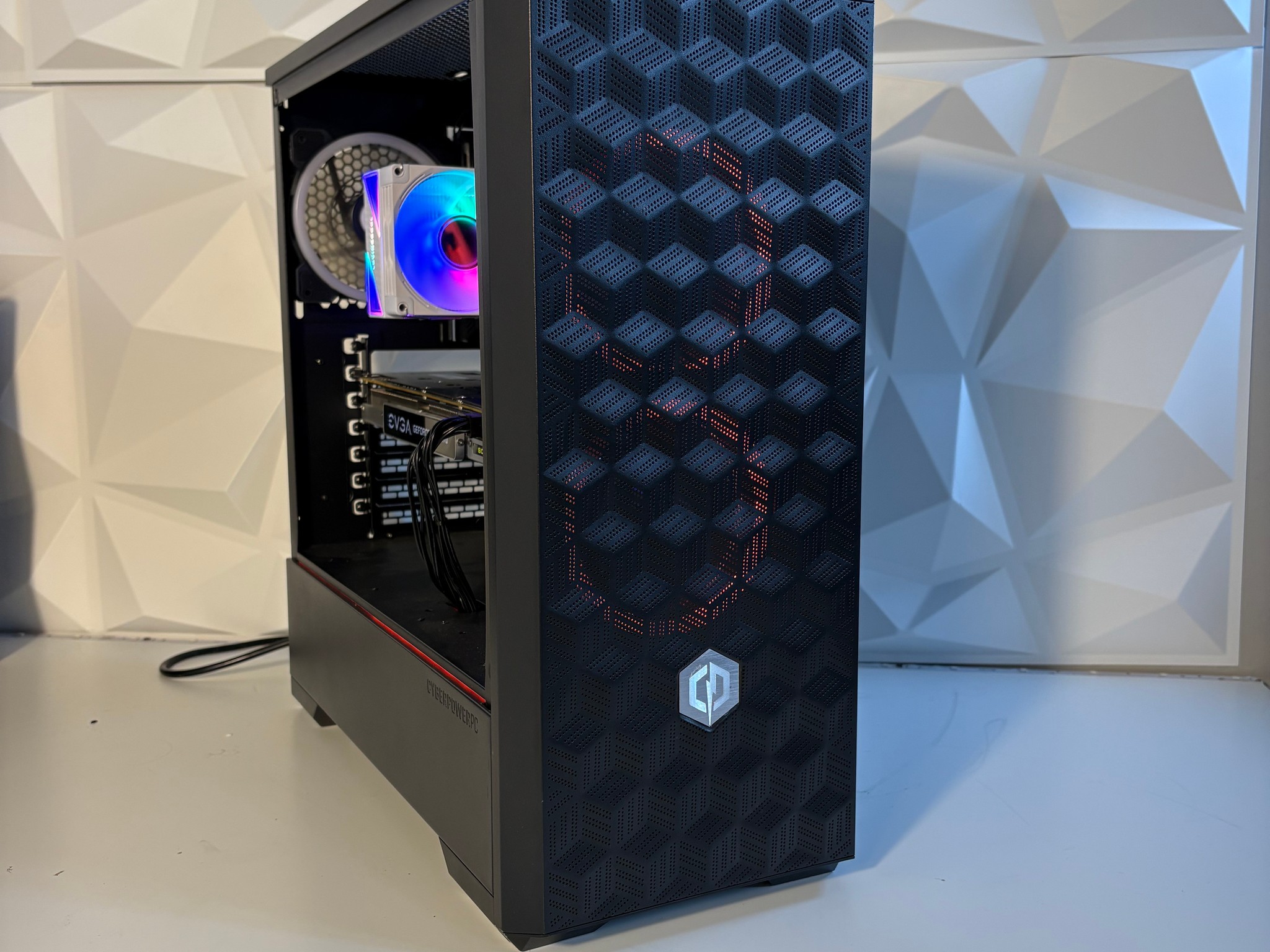 //RGB Gaming PC//  - GTX 1070 8GB, i7 7700K, 512GB, 16GB DDR4
