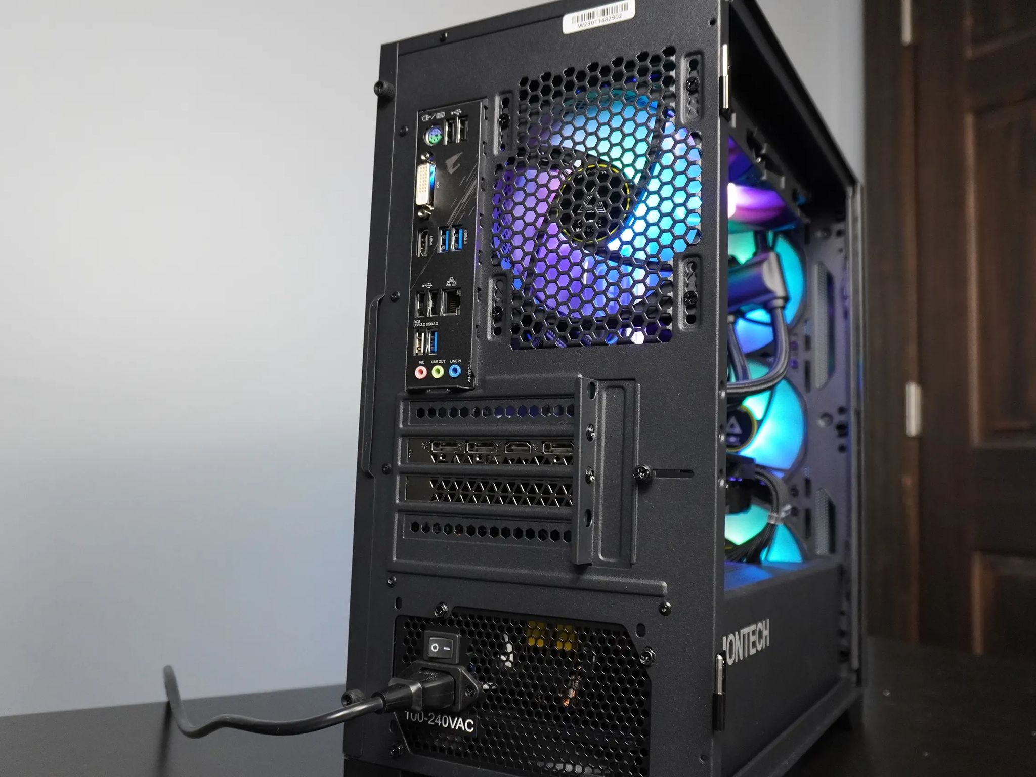 🖤Stealth🖤 1440p/1080p Perfect Value PC | 💚GTX 1080ti 11GB 🧡Ryzen 5 5600 | 16GB RAM  💪| 1TB NVME 🔥