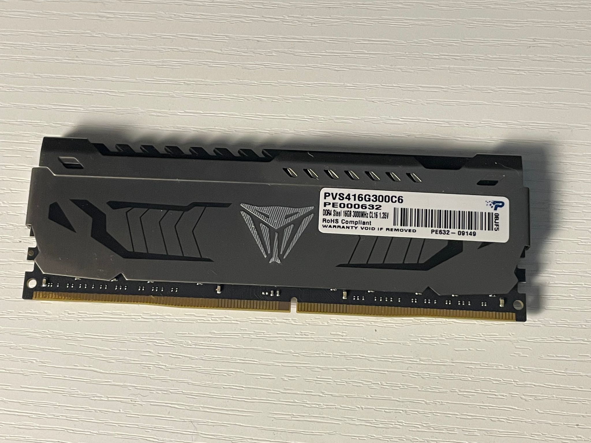 Patriot Viper Steel 16GB DDR4 3000MHZ