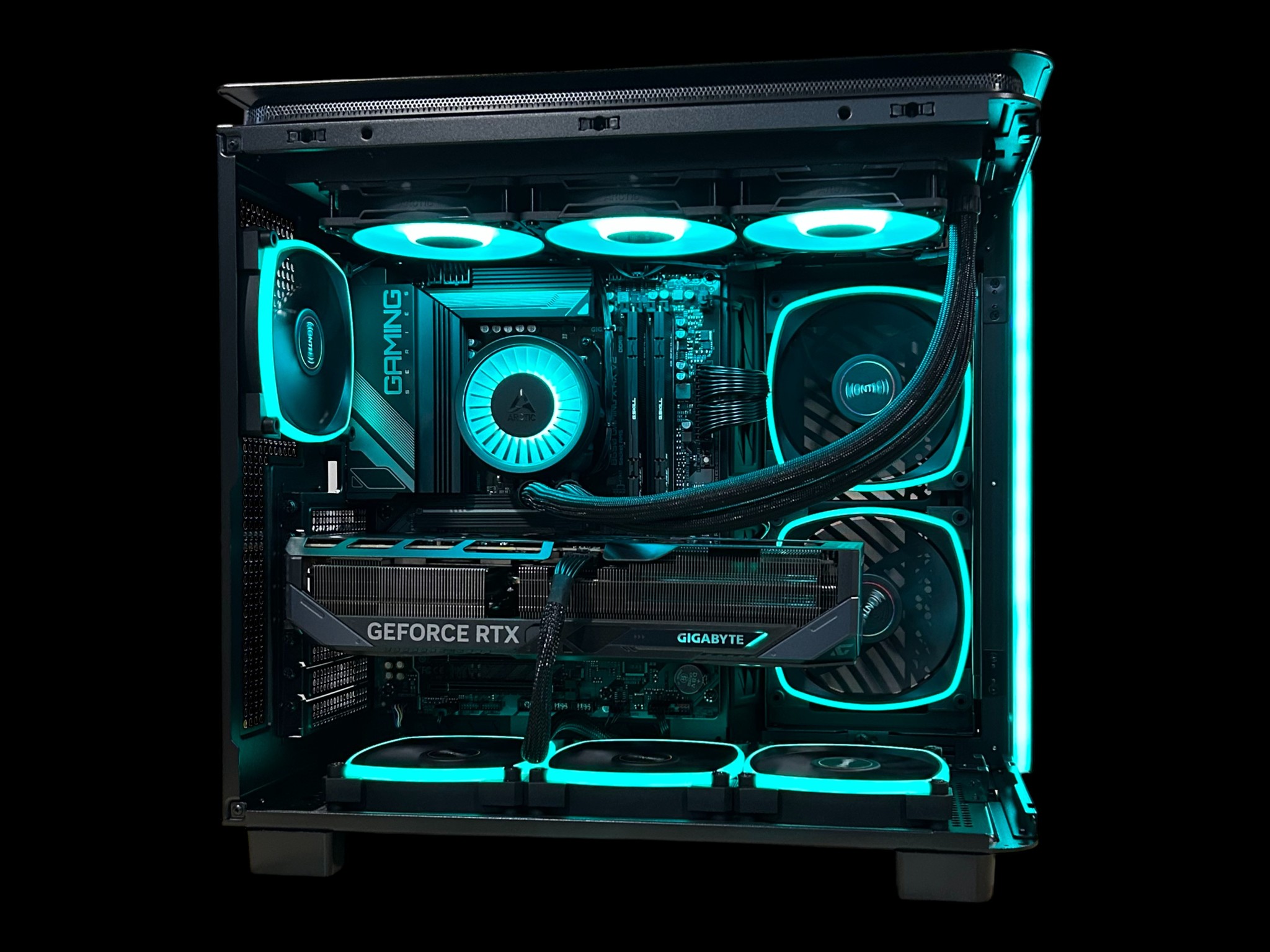RTX 5080 | Ryzen 7 9850X3D | 32GB DDR5 6200 | 2TB NVMe | The Commander RTX