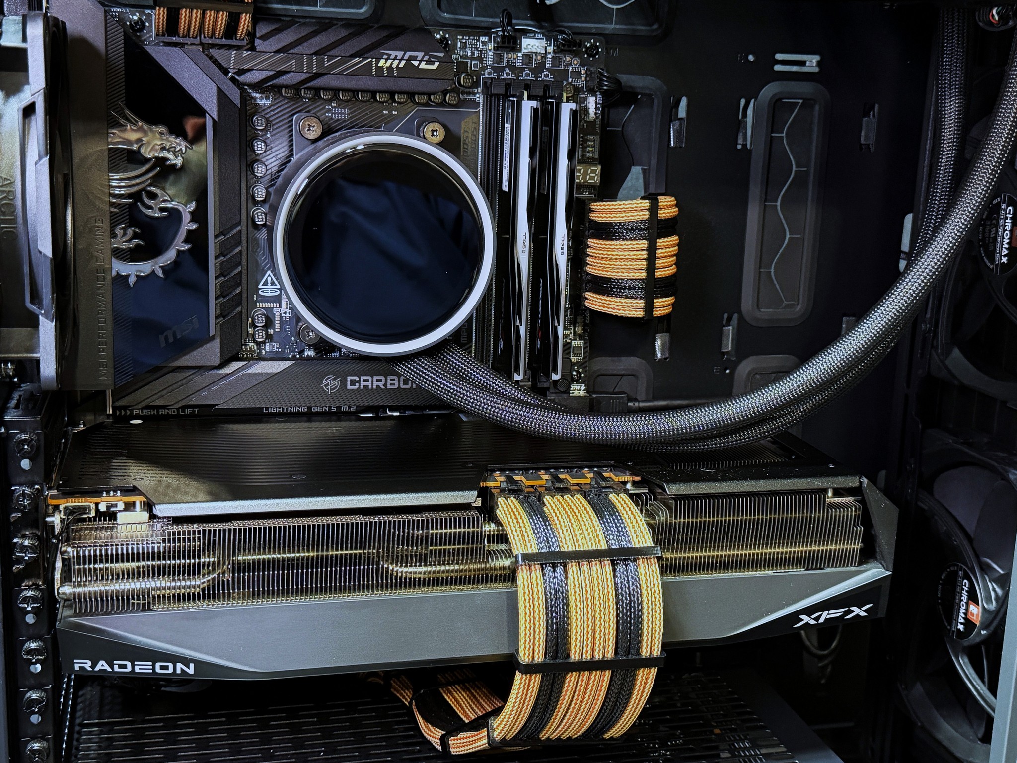 Custom Gaming PC - 9800X3D | RX 9070 XT | 32GB DDR5-6000 | 1TB Gen 4 NVMe