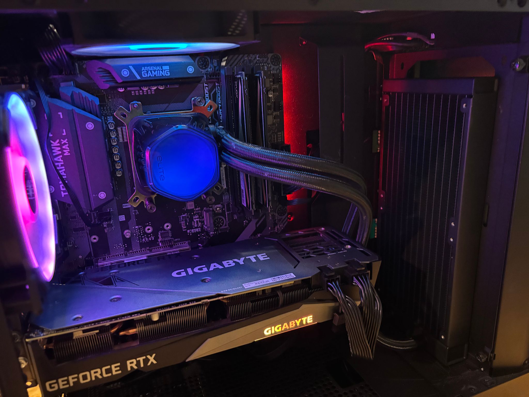 GeForce RTX 3070 Custom Gaming PC - Ryzen 7 3700X, 16GB RAM, 512GB NVMe SSD
