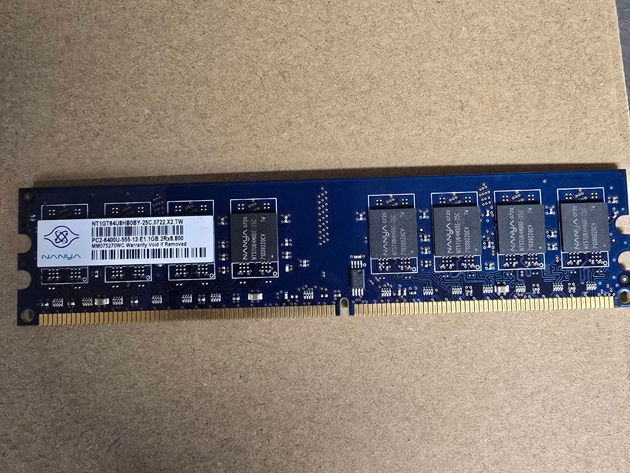 NANYA 2Rx8 1GB DDR2 PC2-6400U Memory Standard Desktop Memory NT1GT64U8HB0BY DIMM