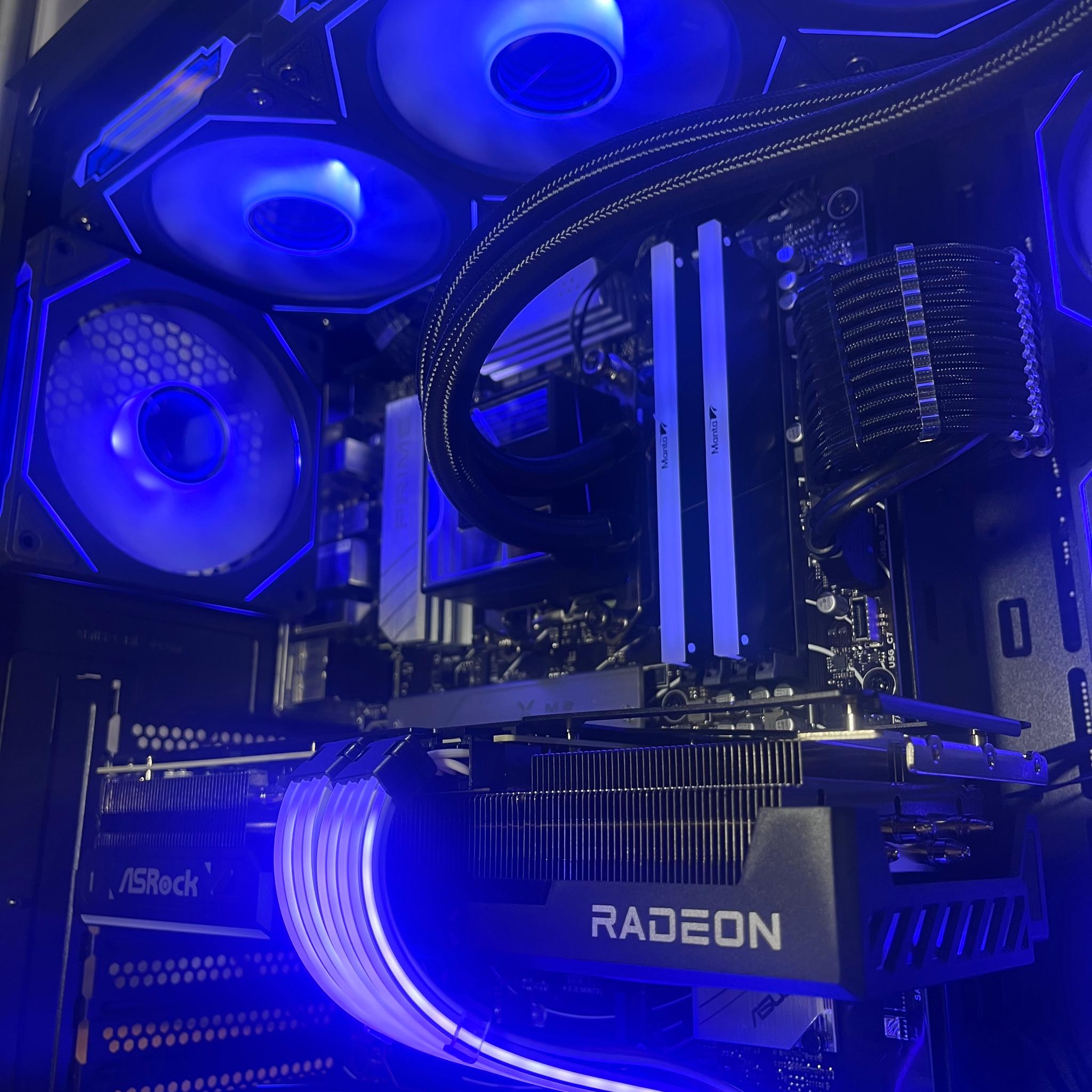 RX 9070 XT | Ryzen 7 7800X3D | 32GB RAM | Gaming PC