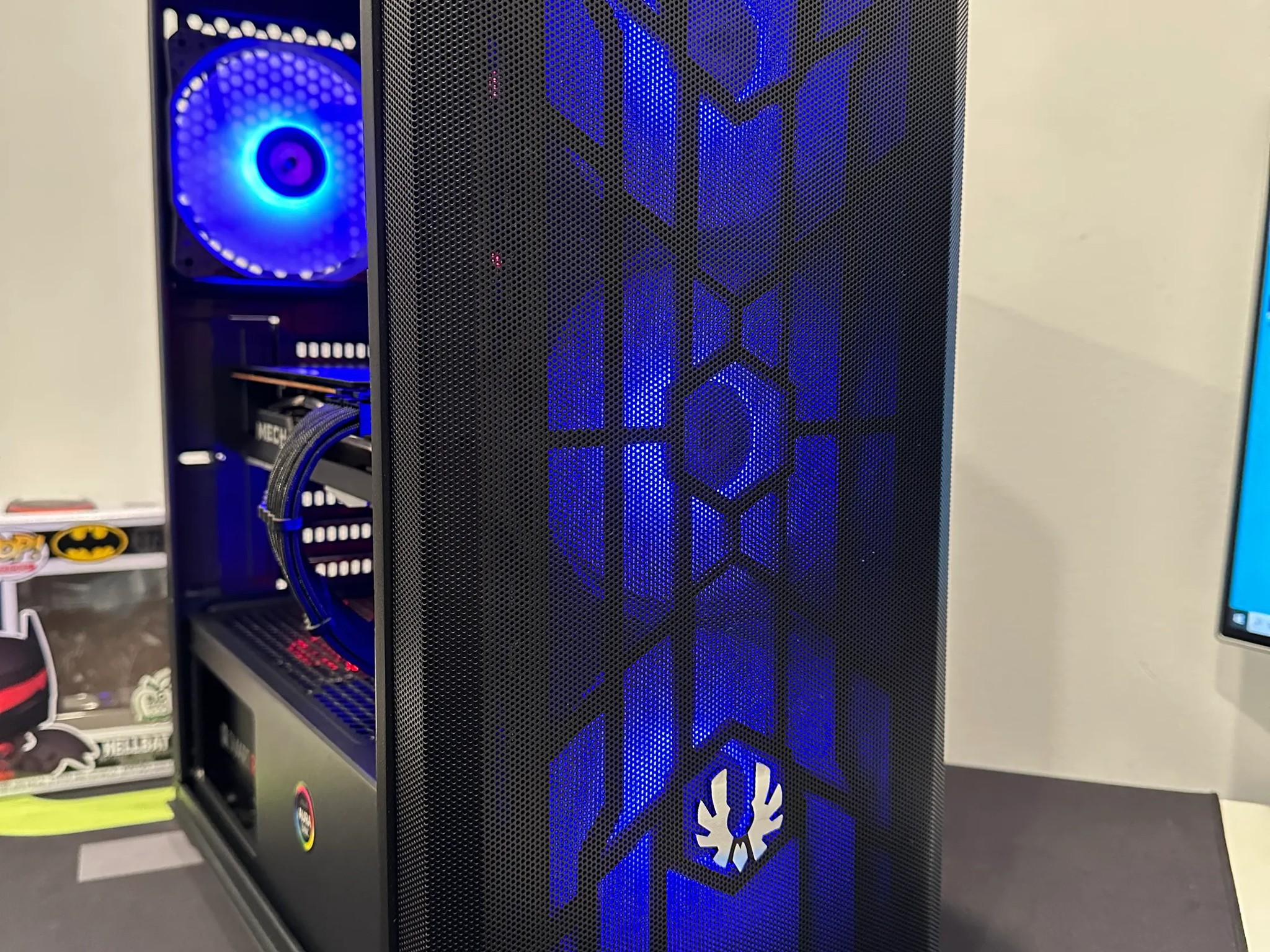 🦇🔴HellBat 🦇🔴||Gaming PC-Ryzen 5 5600 6-Core -AMD RX 6750 XT 8GB-1TB NVME SSD-16GB DDR4 RAM