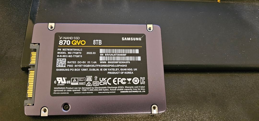 Samsung 870 QVO SSD 8TB | Jawa
