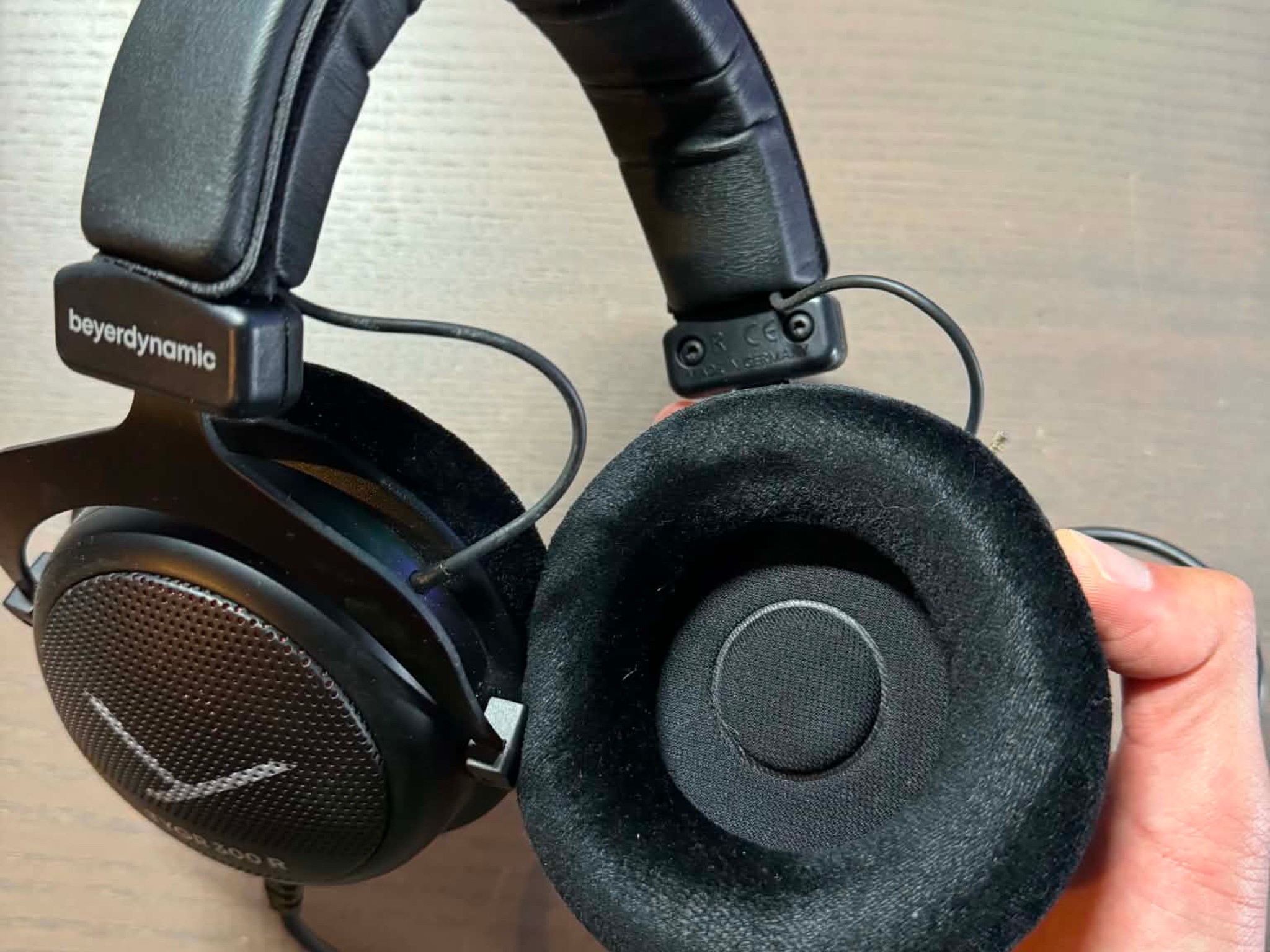 beyerdynamic TYGR 300 R Open-Back Gaming Headphones Black Over-Ear 6.35mm