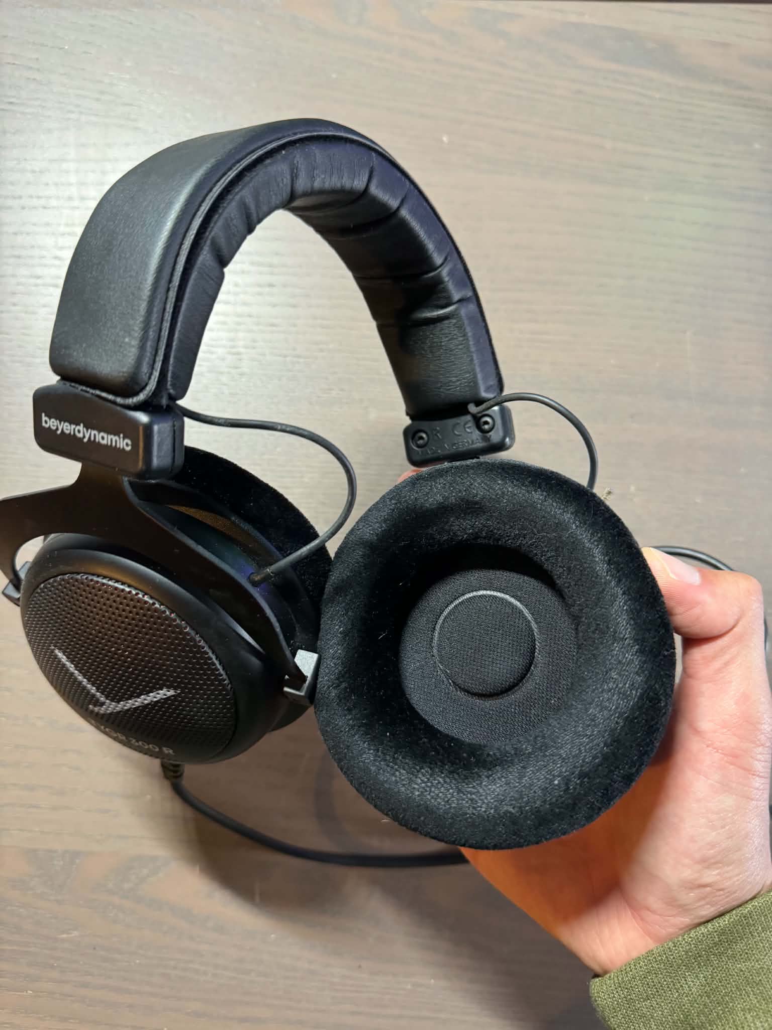 beyerdynamic TYGR 300 R Open-Back Gaming Headphones Black Over-Ear 6.35mm