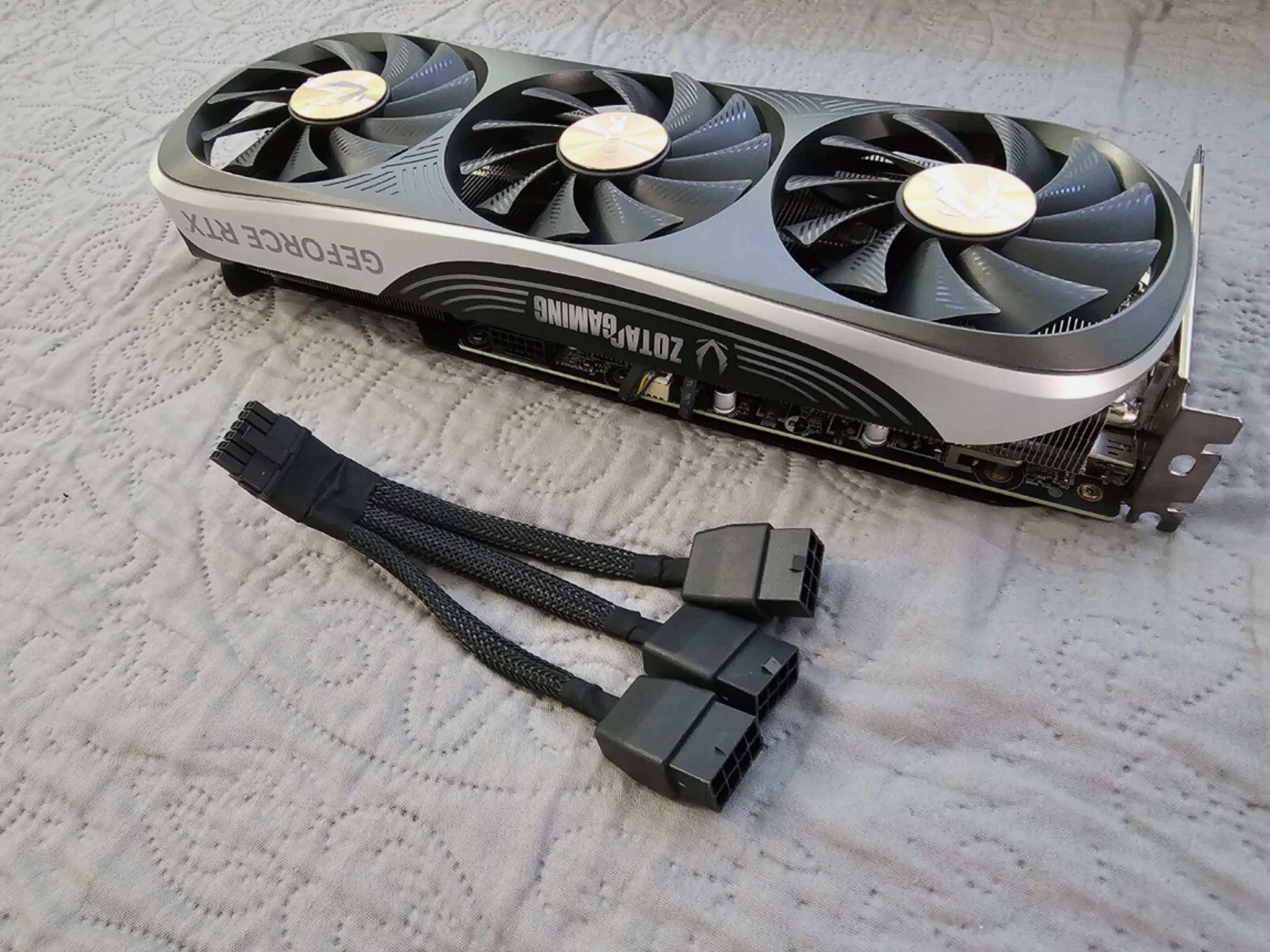 ZOTAC GAMING GeForce RTX 4070 Ti Trinity OC 12GB GDDR6X Graphics Card