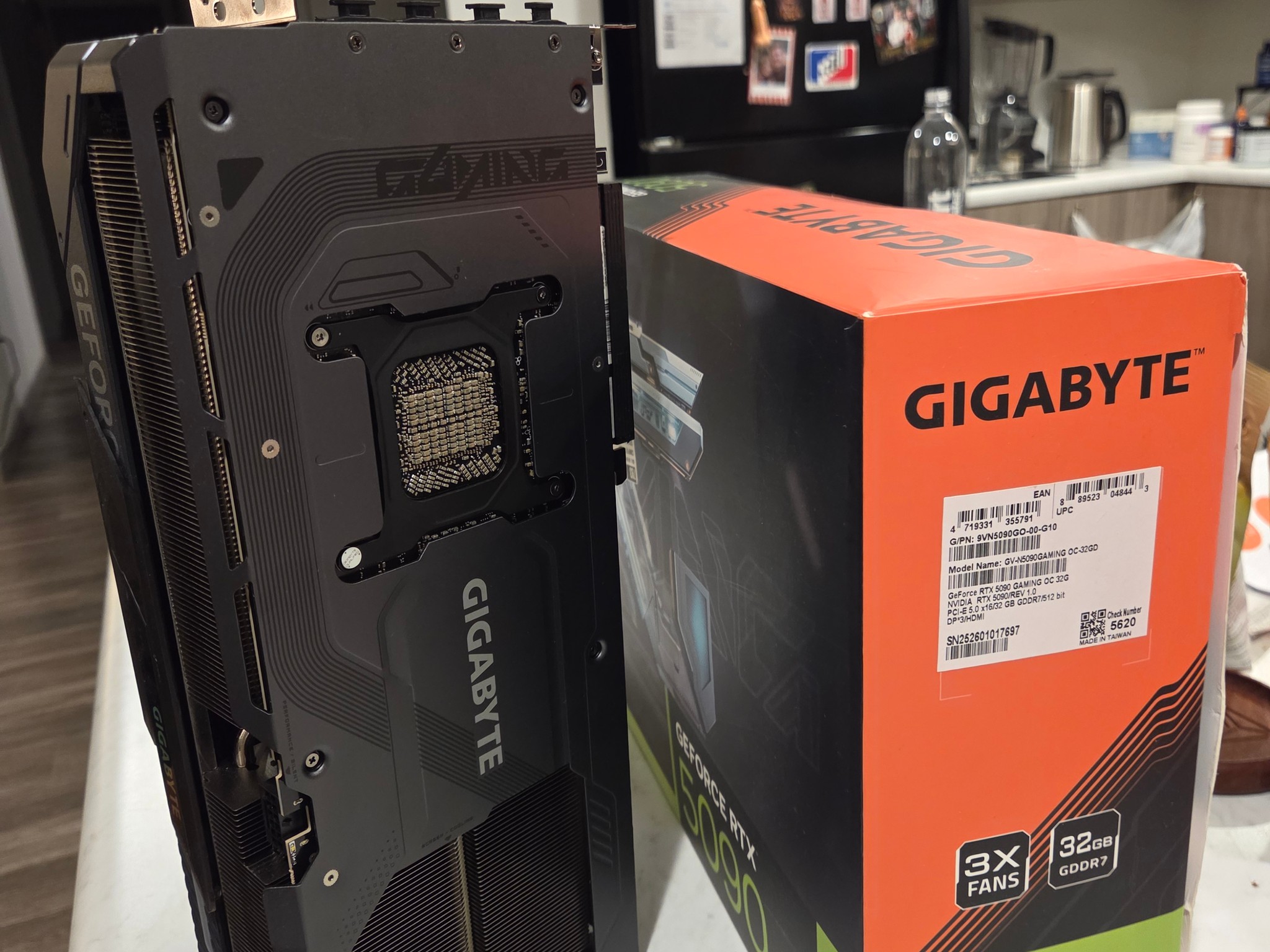 GIGABYTE GeForce RTX 5090 GAMING OC 32G