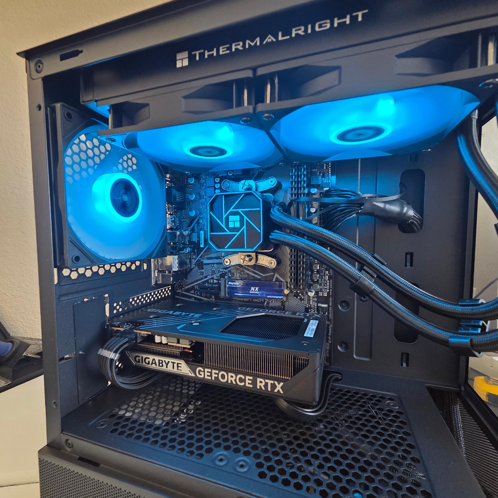 🔥 Frostshade RTX 5060 Gaming PC 🖤❄️