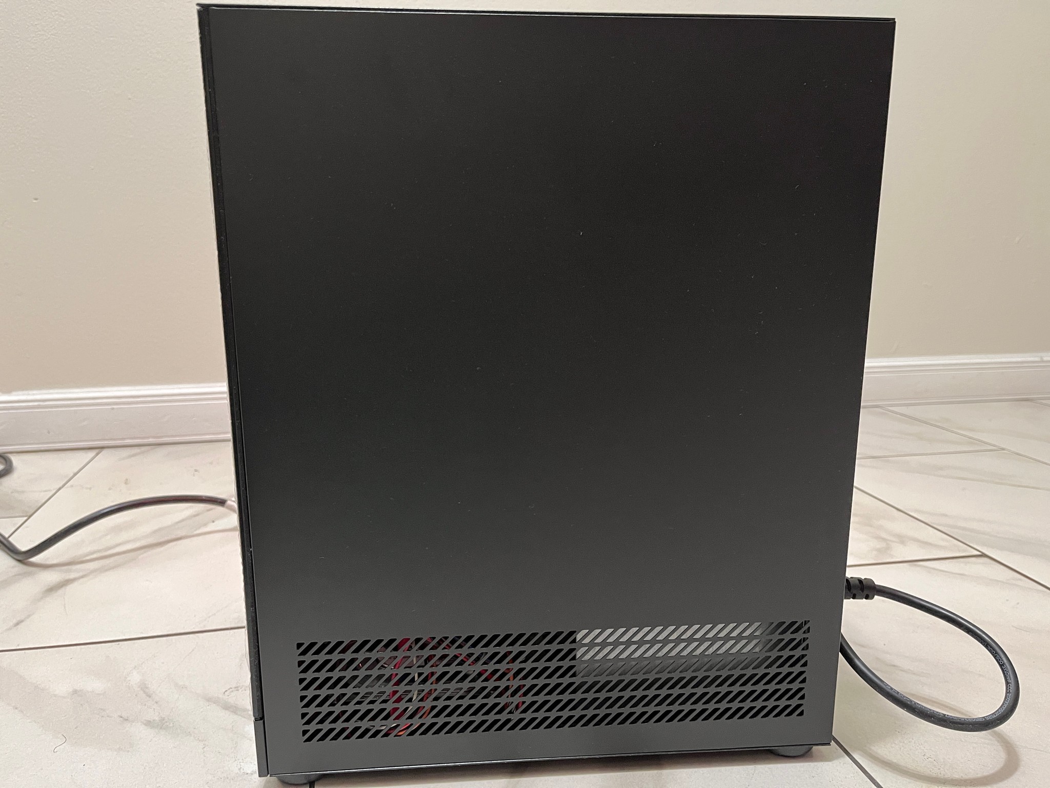 Super Budget Gaming PC - Intel i7-3770k, NVIDIA 3GB GPU, 16GB RAM, 378GB Storage, w/ Wi-Fi & BT