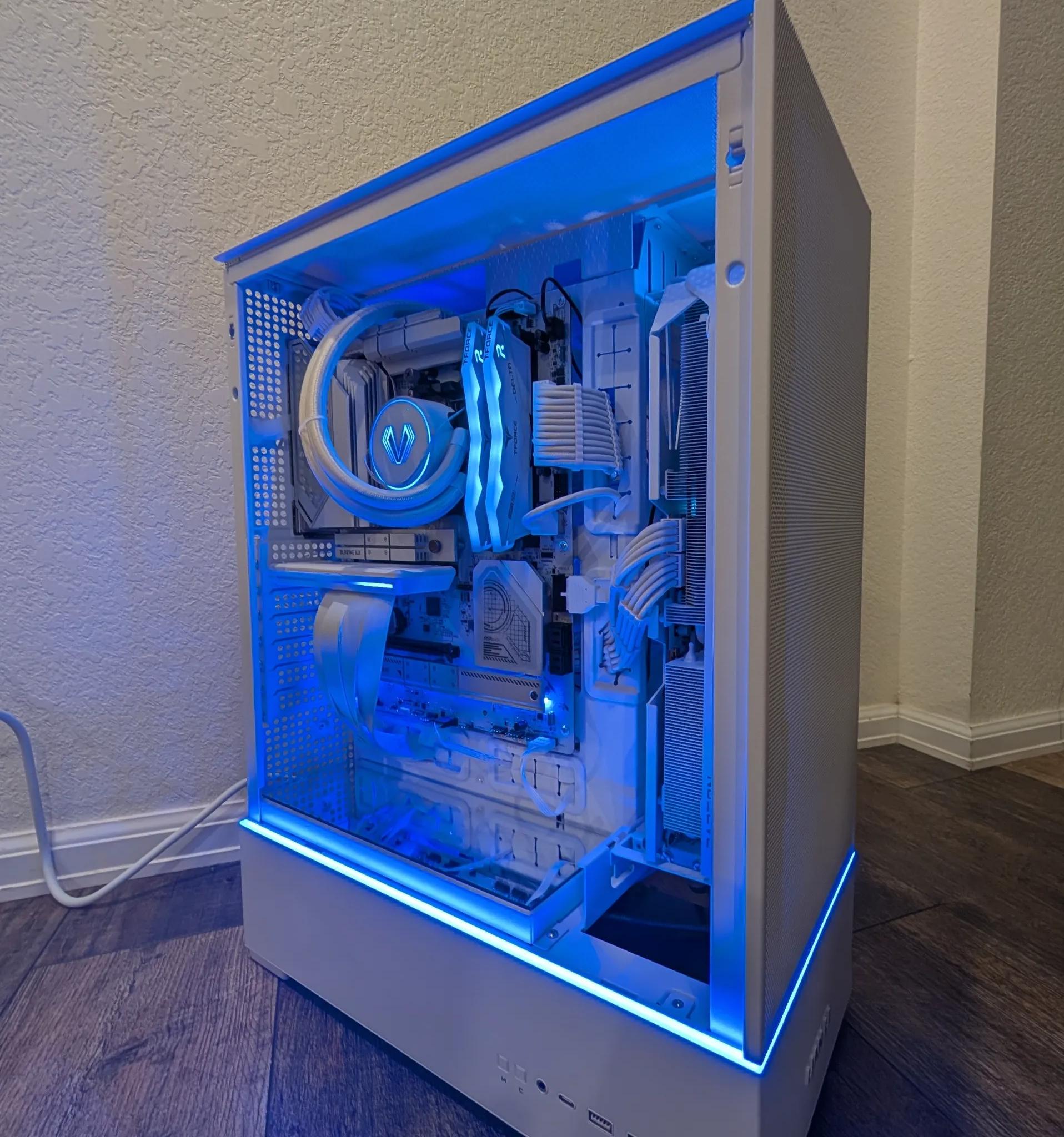 "The Mullet" | 7800X3D | RX 9070 XT | 3TB NVME | 32GB DDR5