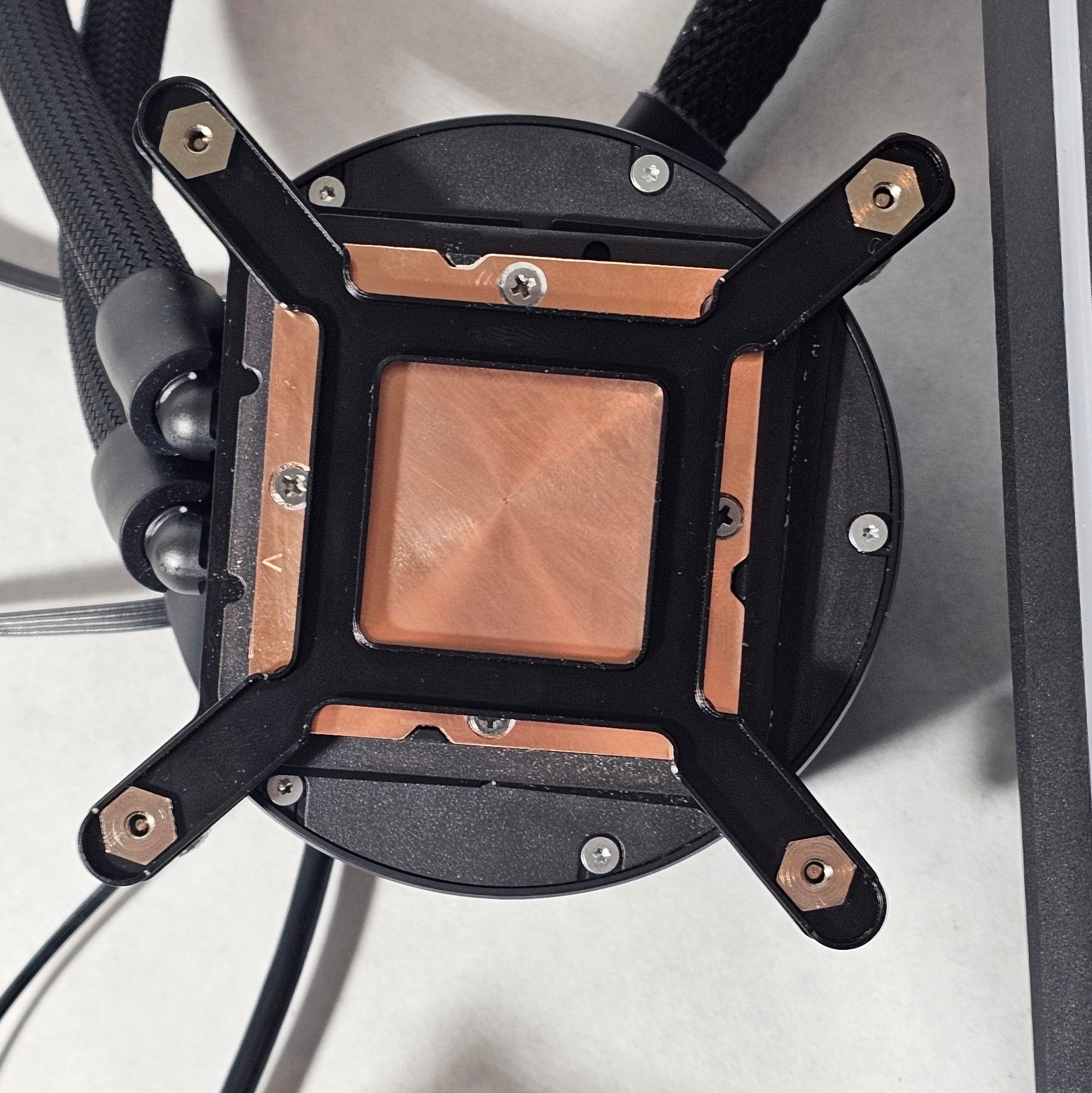 360mm RGB NZXT AIO CPU Liquid Cooler LGA1700 w\ LCD Screen
