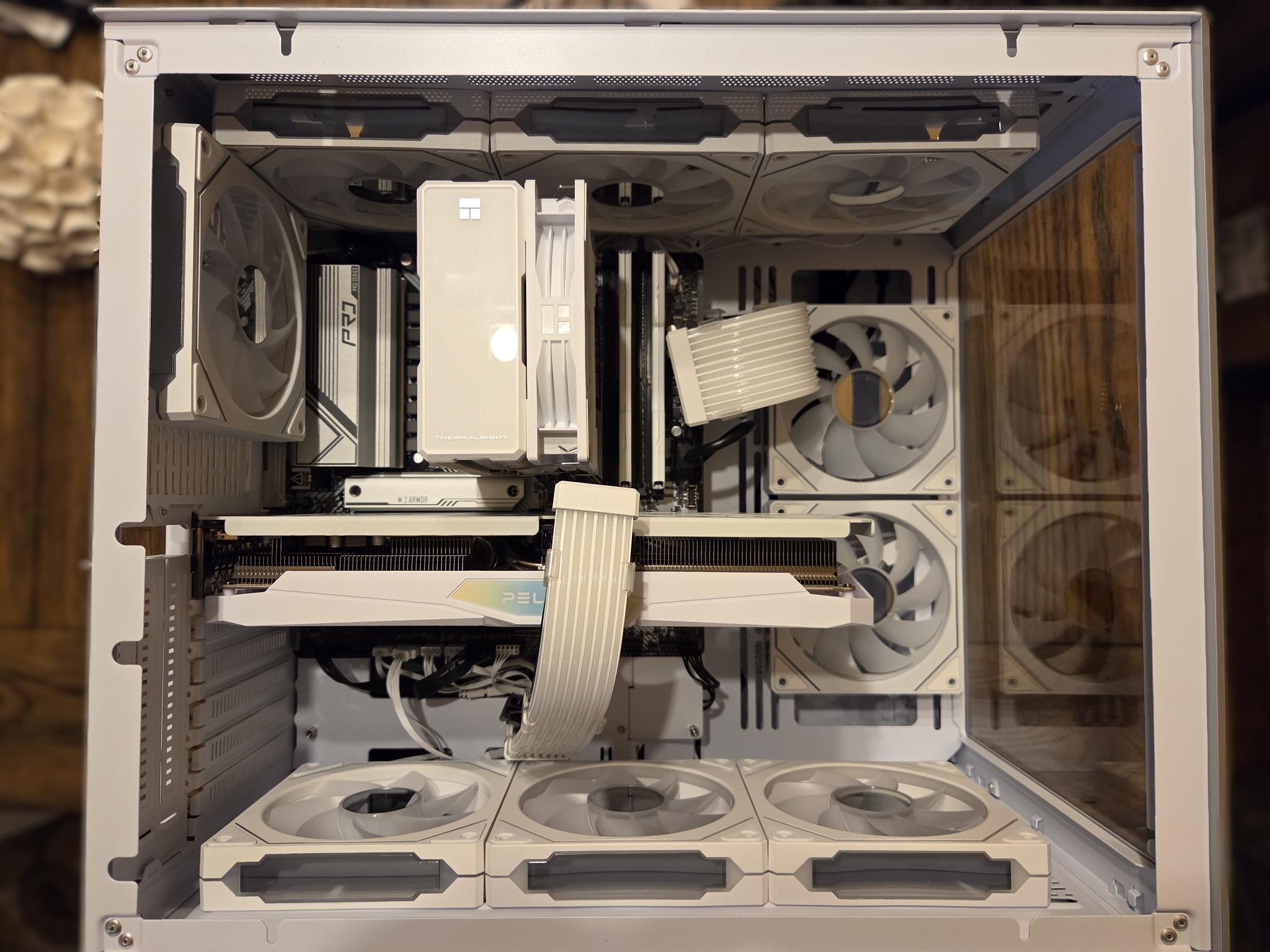 The White Lotus! 🤍| White RTX 3070 Gaming PC | Ryzen 5 7500F | 32GB DDR5 | 1TB NVMe | Temp Display