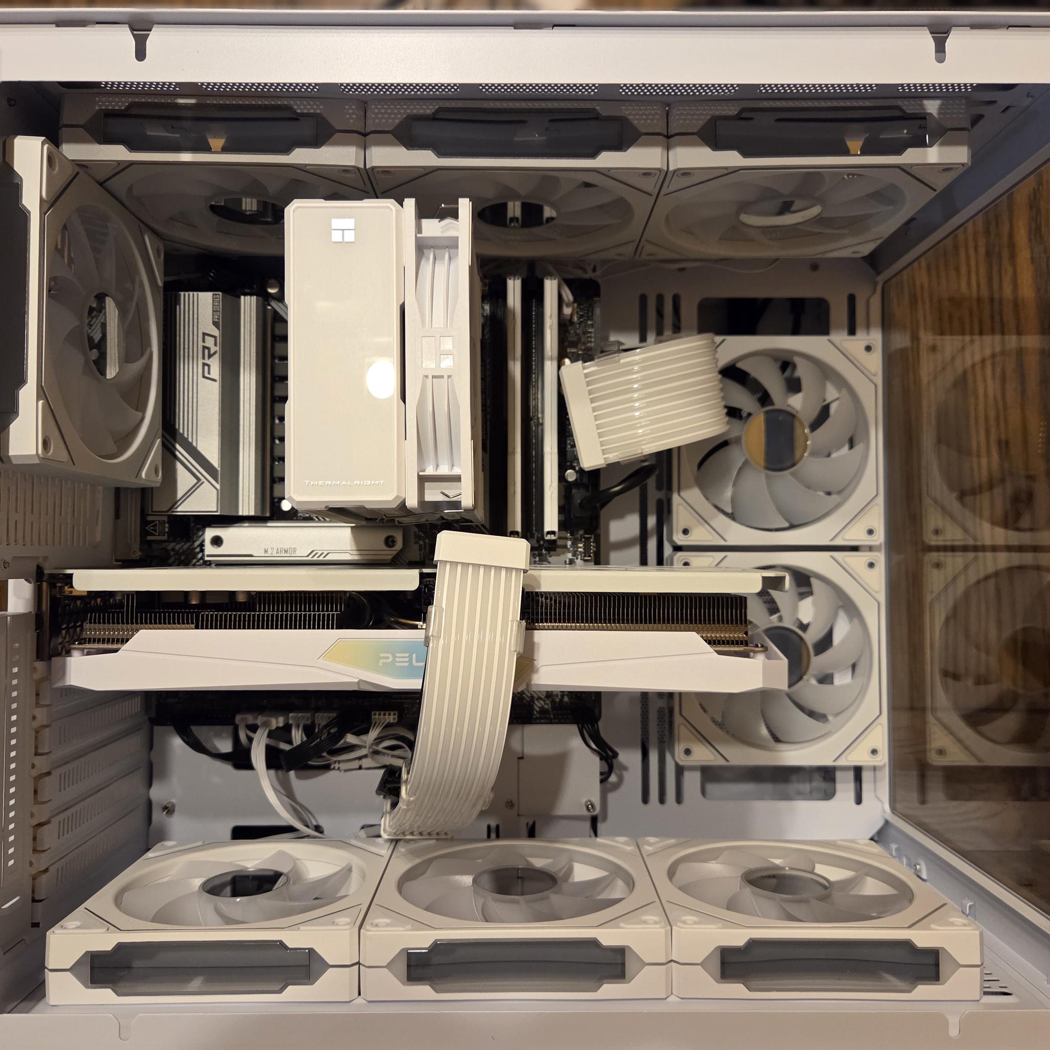 The White Lotus! 🤍| White RTX 3070 Gaming PC | Ryzen 5 7500F | 32GB DDR5 | 1TB NVMe | Temp Display