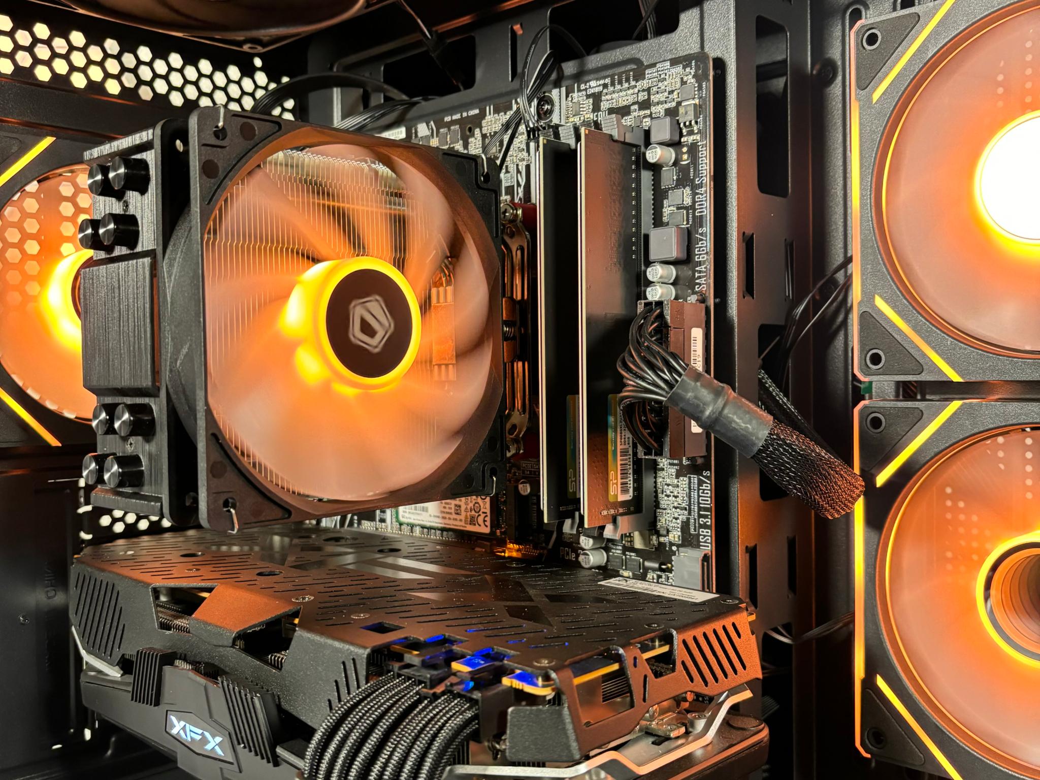 ⚫️🟠 | Ryzen 5 3600 + RX 5700XT 8GB | 16GB | #0006