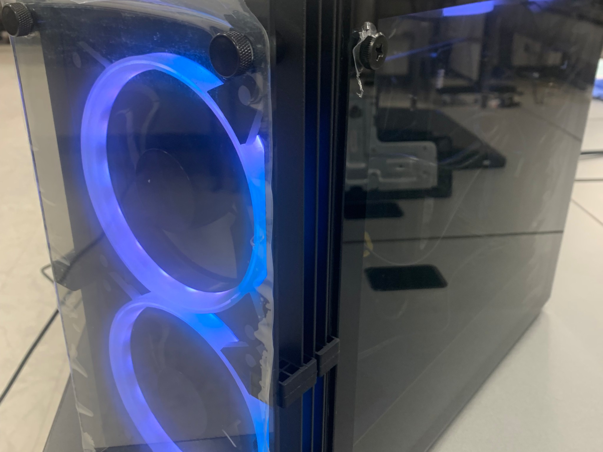 Little Fighter! Perfect 1080 p rx 6600 ITX build