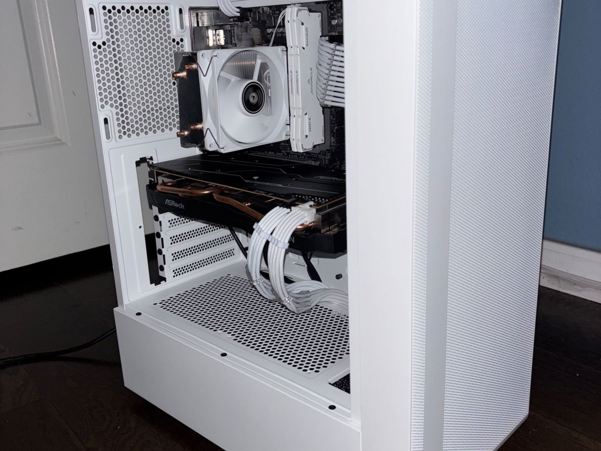 ⚪️ RX 6700XT | Ryzen 5 5500 ⚪️ Gaming PC