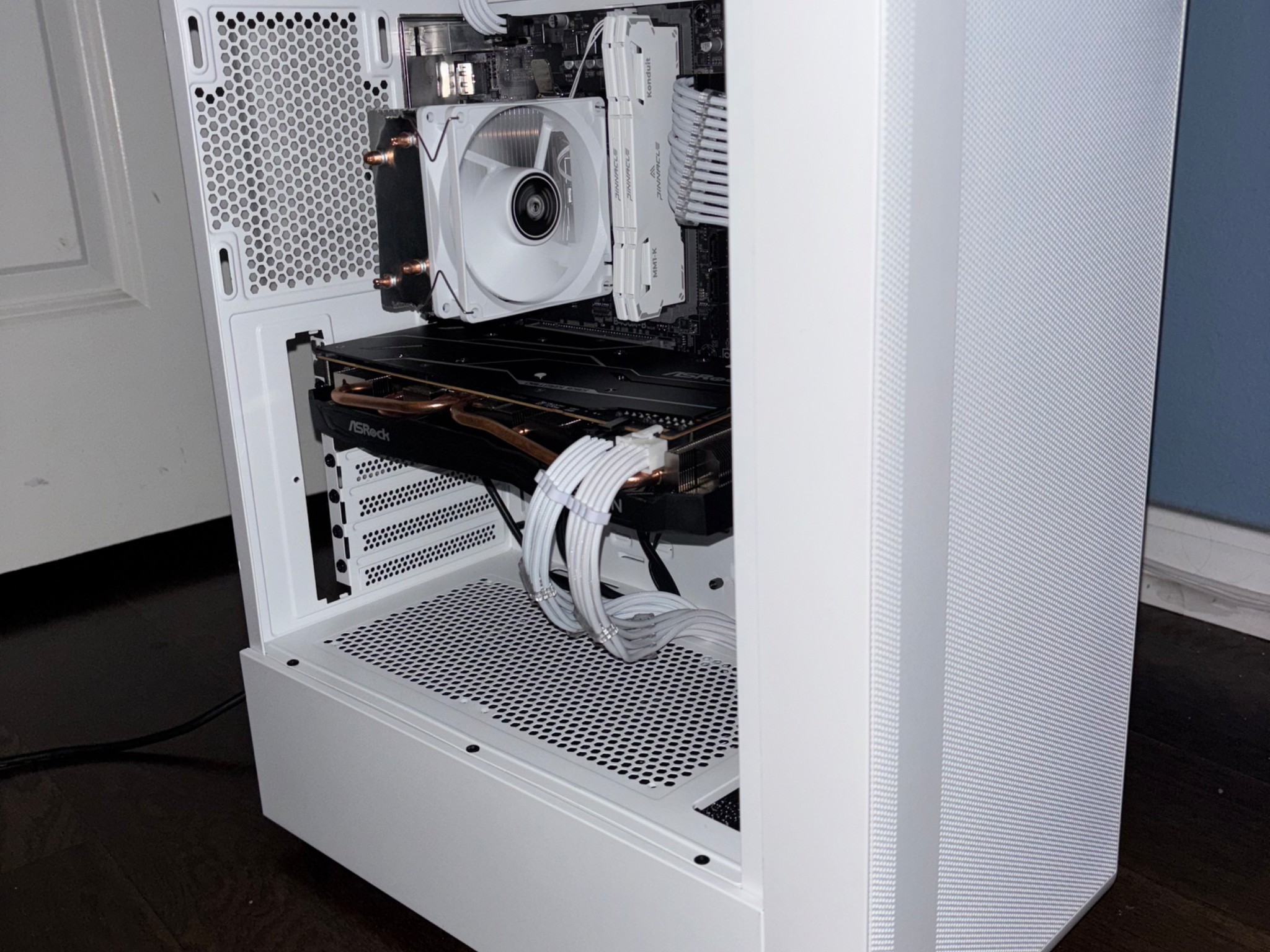 ⚪️ RX 6700XT | Ryzen 5 5500 ⚪️ Gaming PC