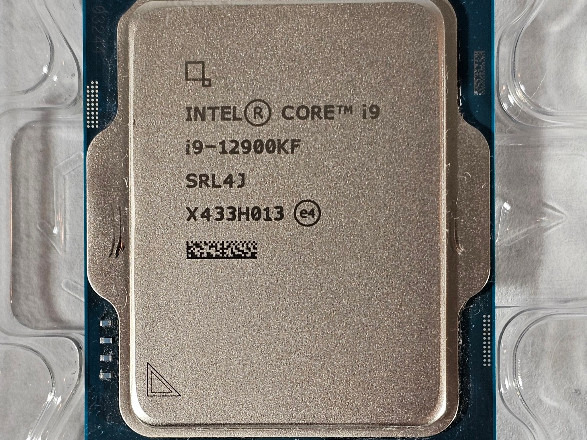 Intel Core i9-12900KF LGA1700