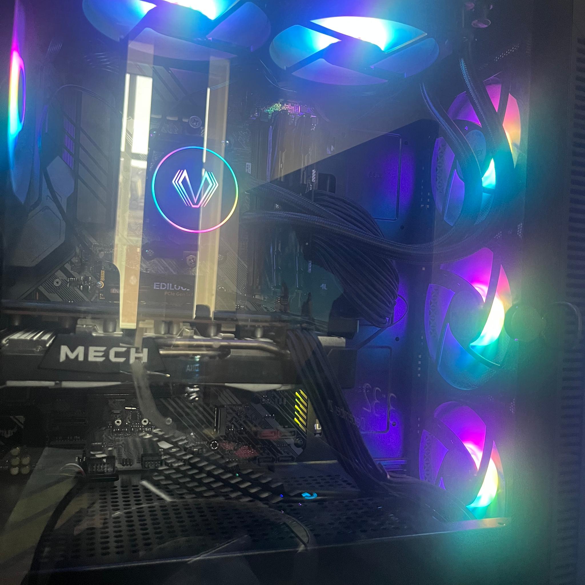Gaming PC Ryzen 5 5600X & MSI Radeon RX 6600 MECH 2X 8G