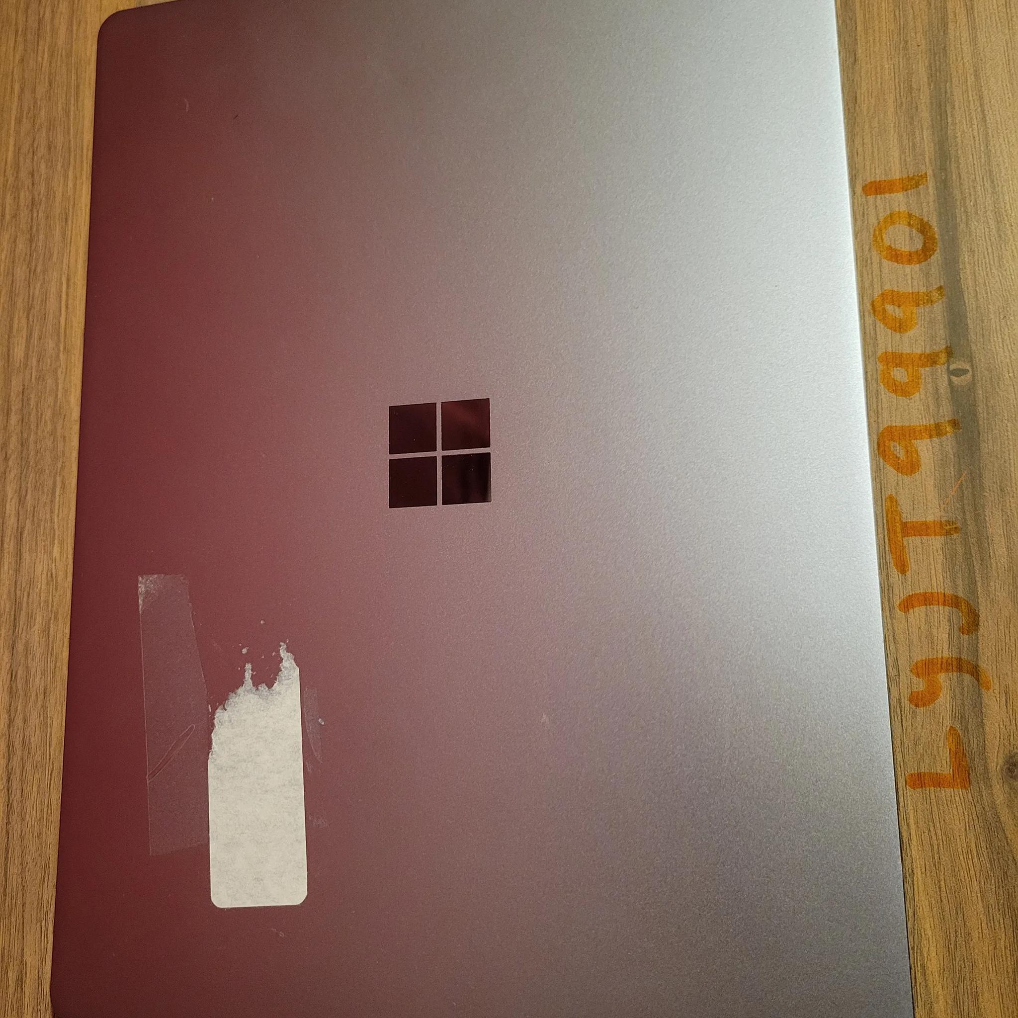 Microsoft Surface Laptop Go 3 - intel i5 12th gen. - 256gb ssd - 12.4" touch screen