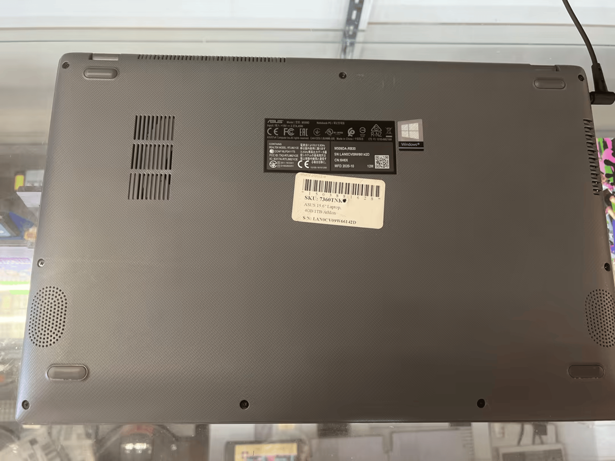 Asus Athlon Laptop M509D 15.6”