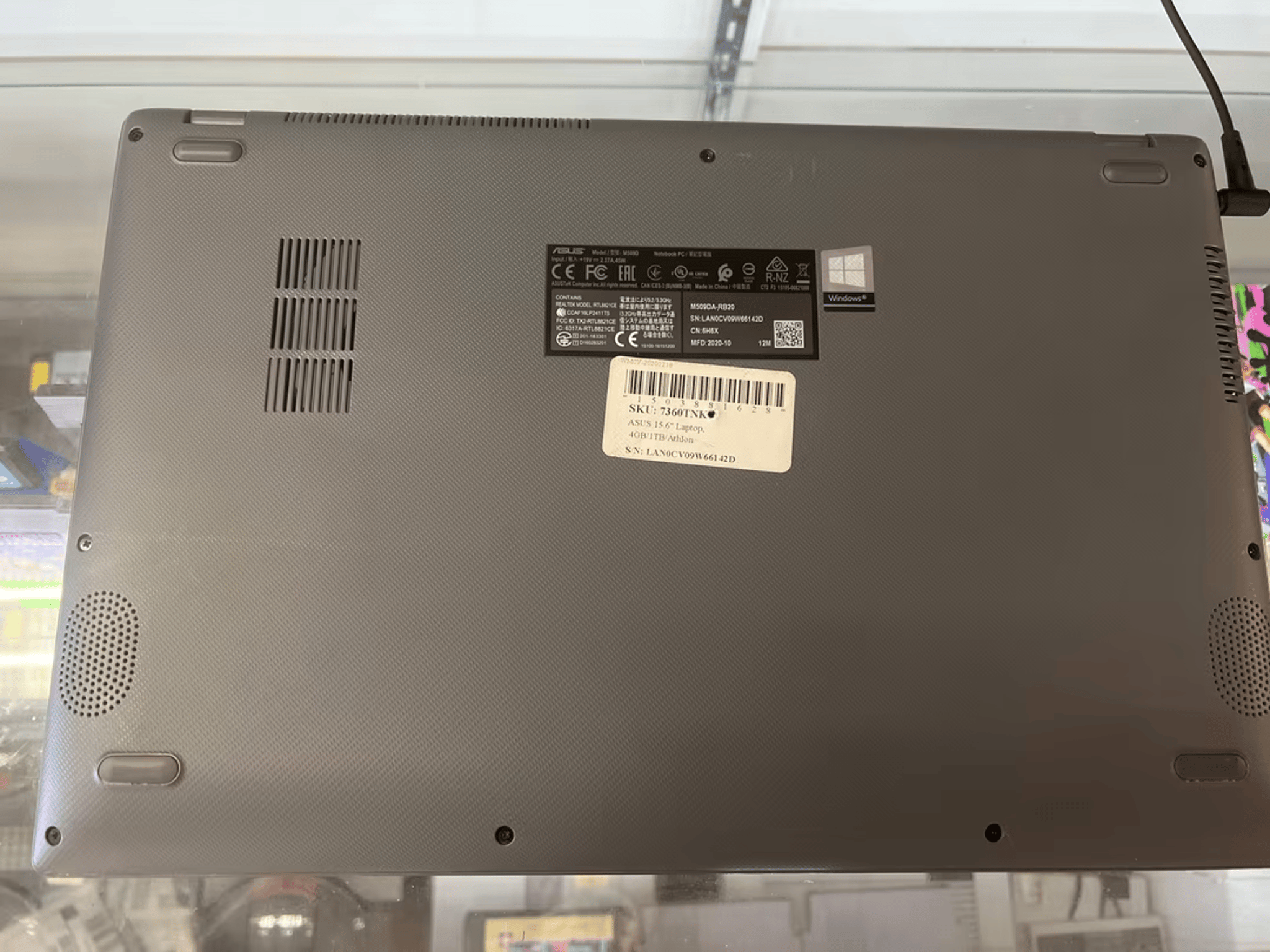 Asus Athlon Laptop M509D 15.6”