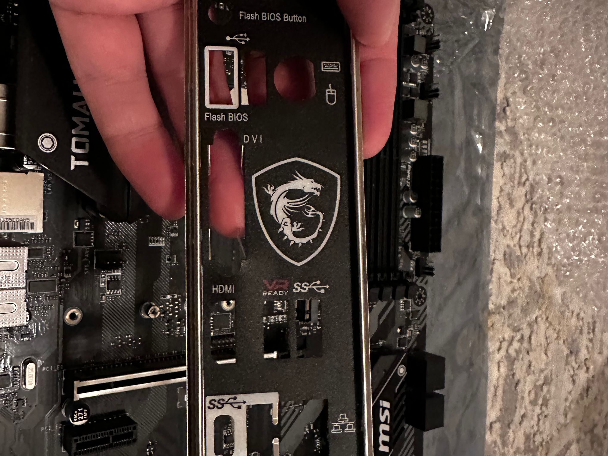 Ryzen 7 3700x with MSI B450 Tomahawk Max motherboard