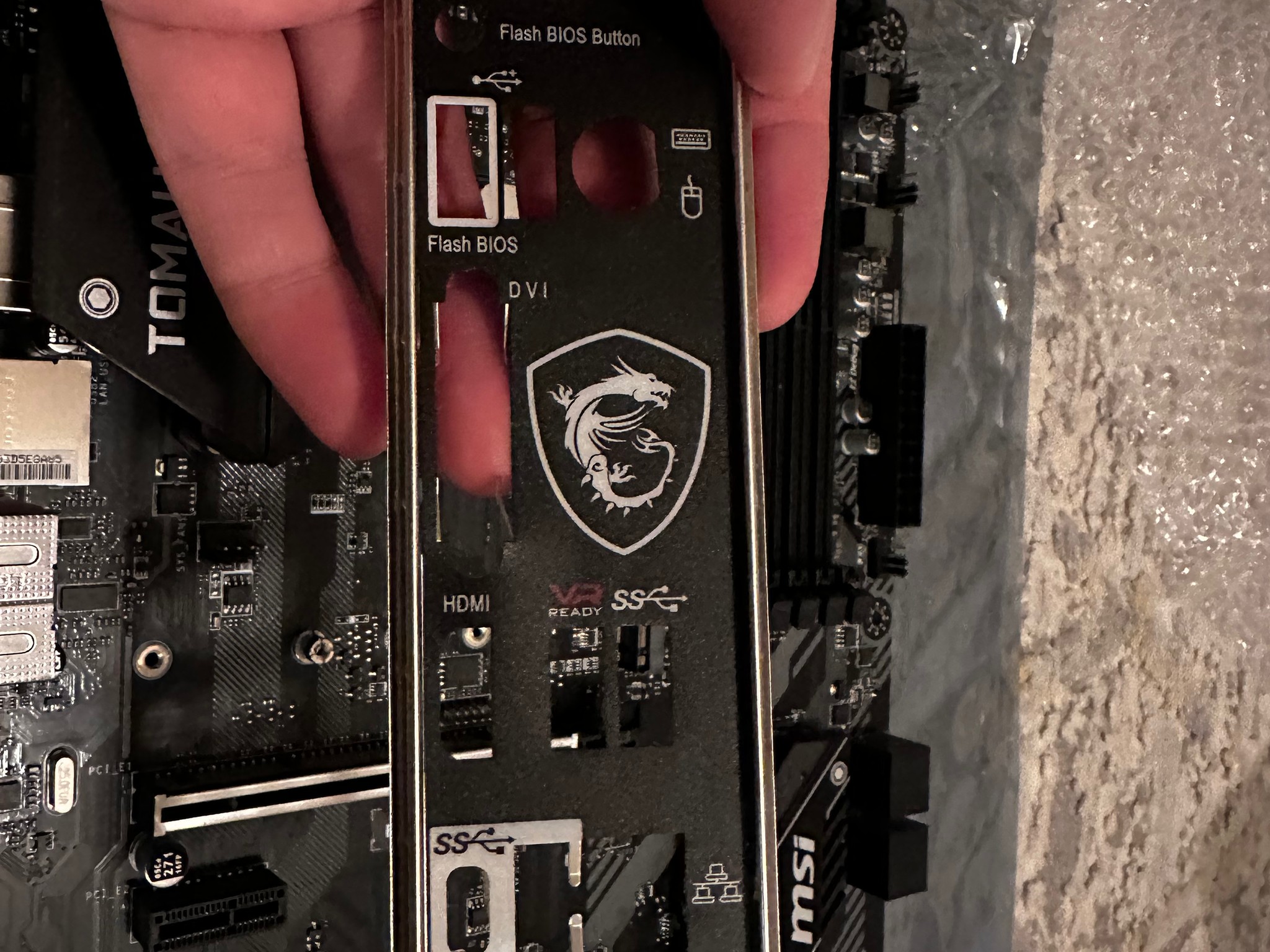 Ryzen 7 3700x with MSI B450 Tomahawk Max motherboard