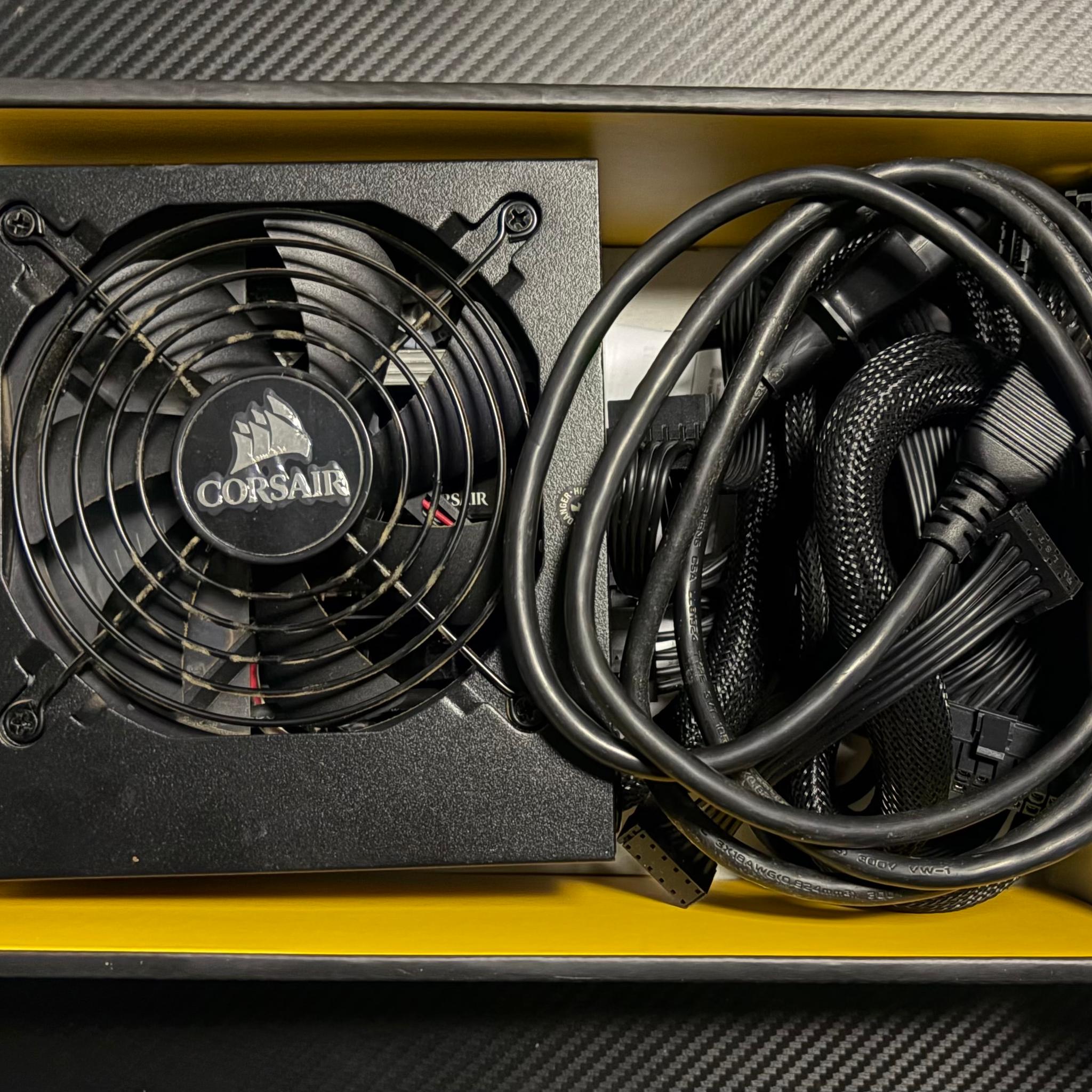 A320, R5 3600, 16gb DDR4, 550w PSU, RX 580, WiFi adapter, heat sink bundle.