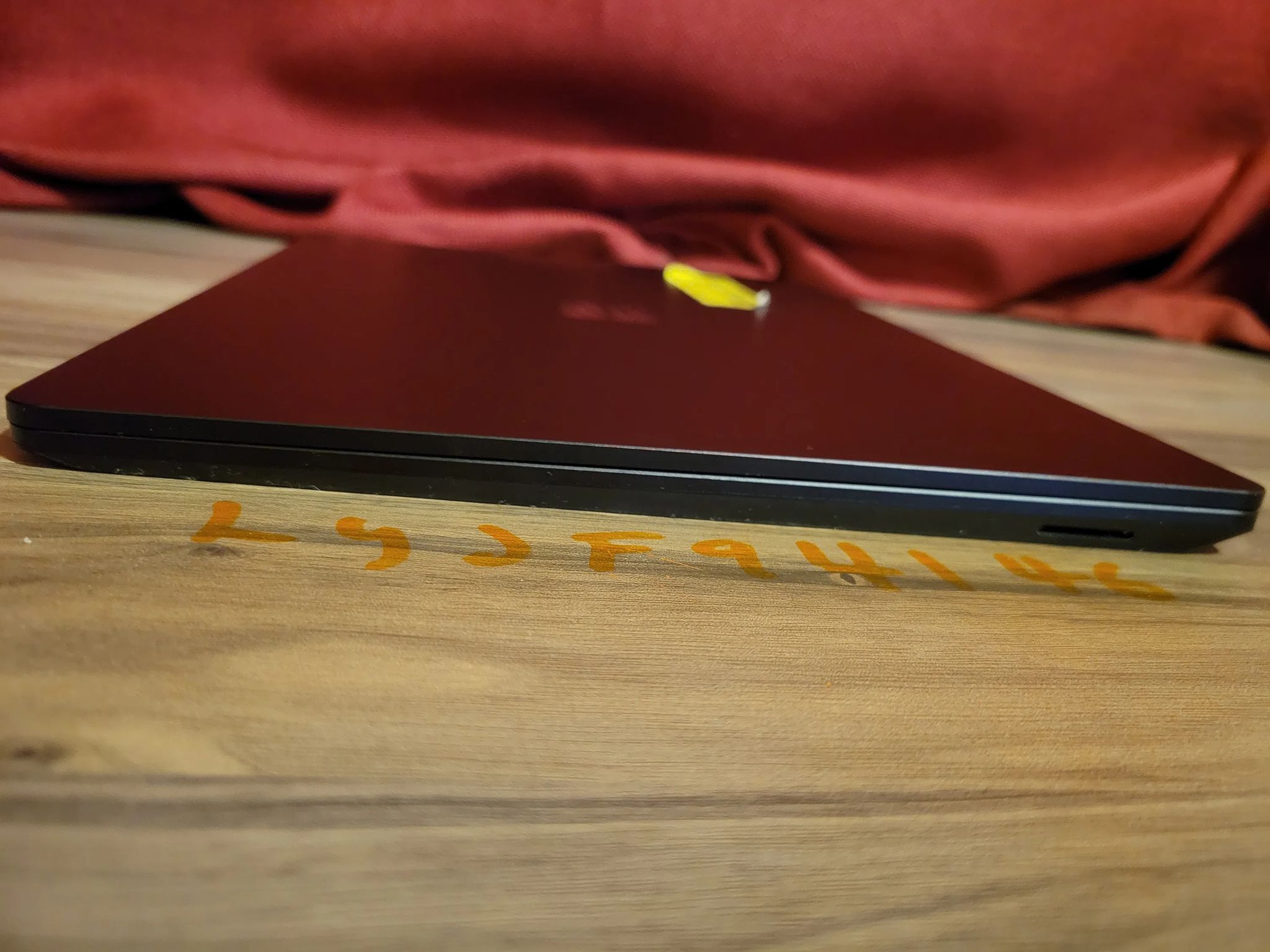 Microsoft Surface Laptop 3 - 256gb ssd - 13.5" 2k touch screen - intel i7
