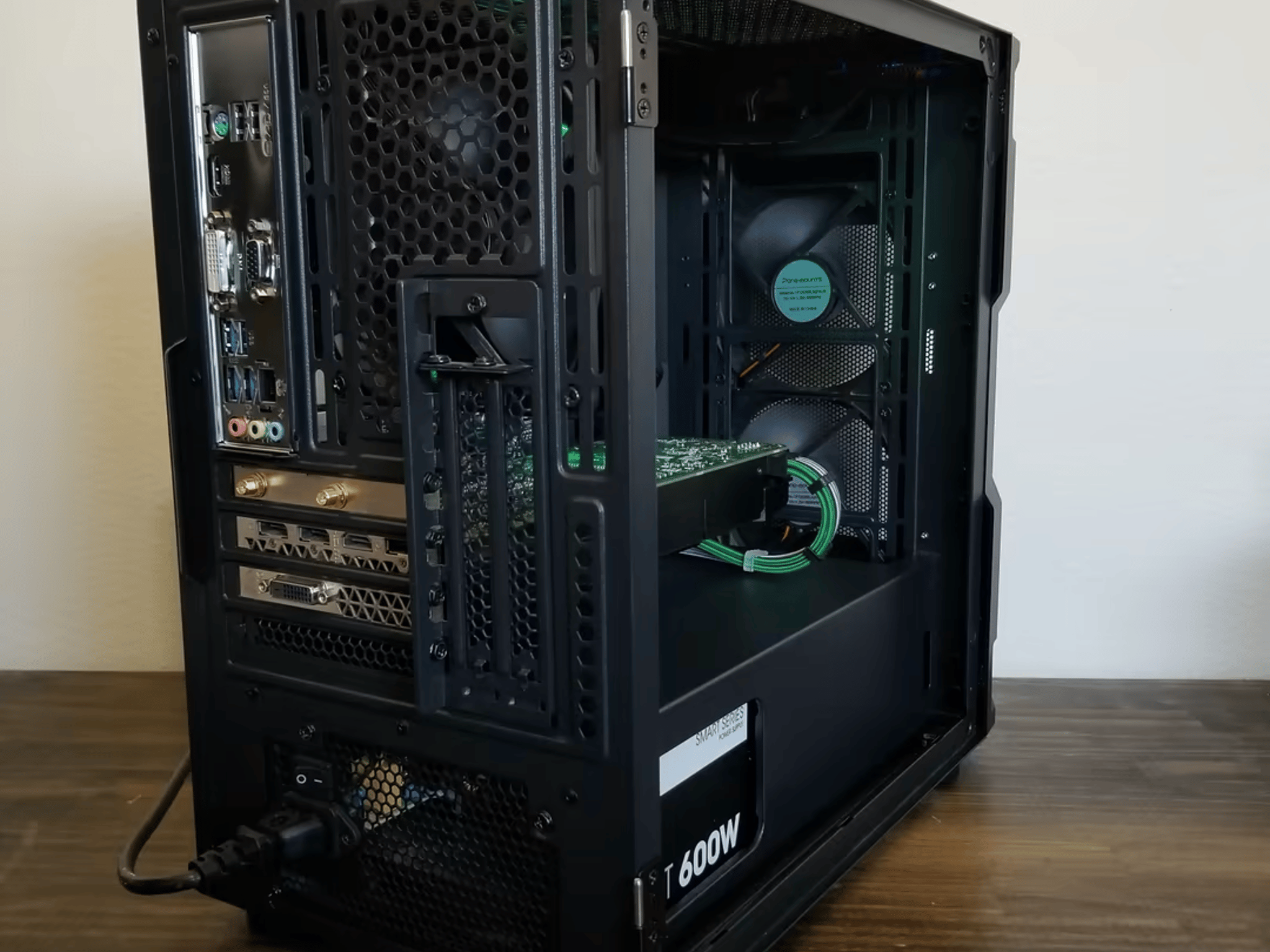AMD Ryzen 5 3600X // Nvidia GeForce GTX 1070 8G // XPG 2x8 16GB