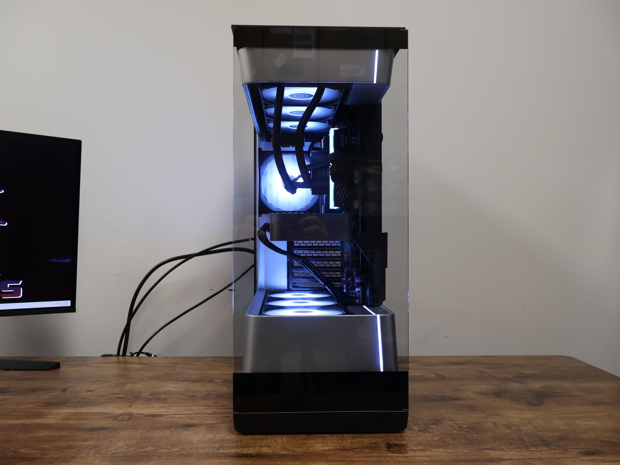 RTX 5080 Founders Edition Gaming PC – Ryzen 7 9800X3D | 32GB DDR5 6000MHz