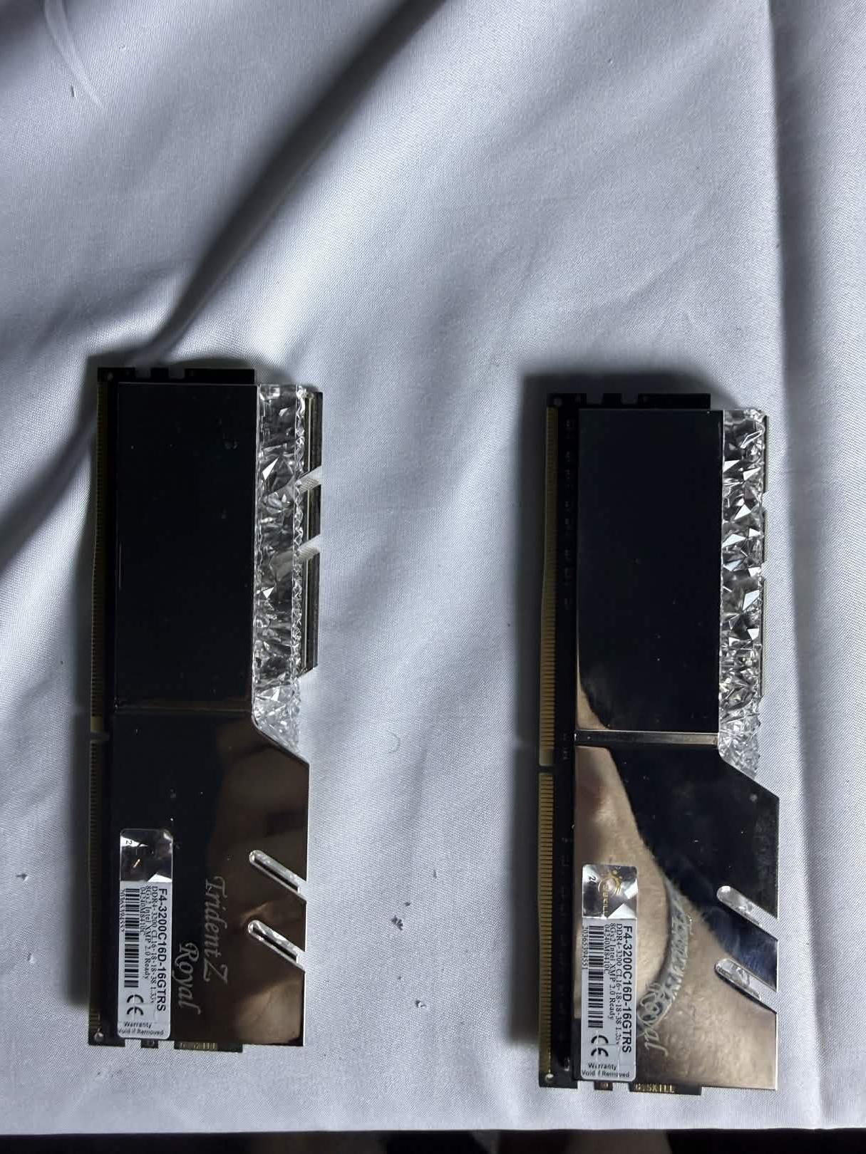 G.Skill Trident Royal 16gb (2x8) 3200 MHz DDR4 Ram