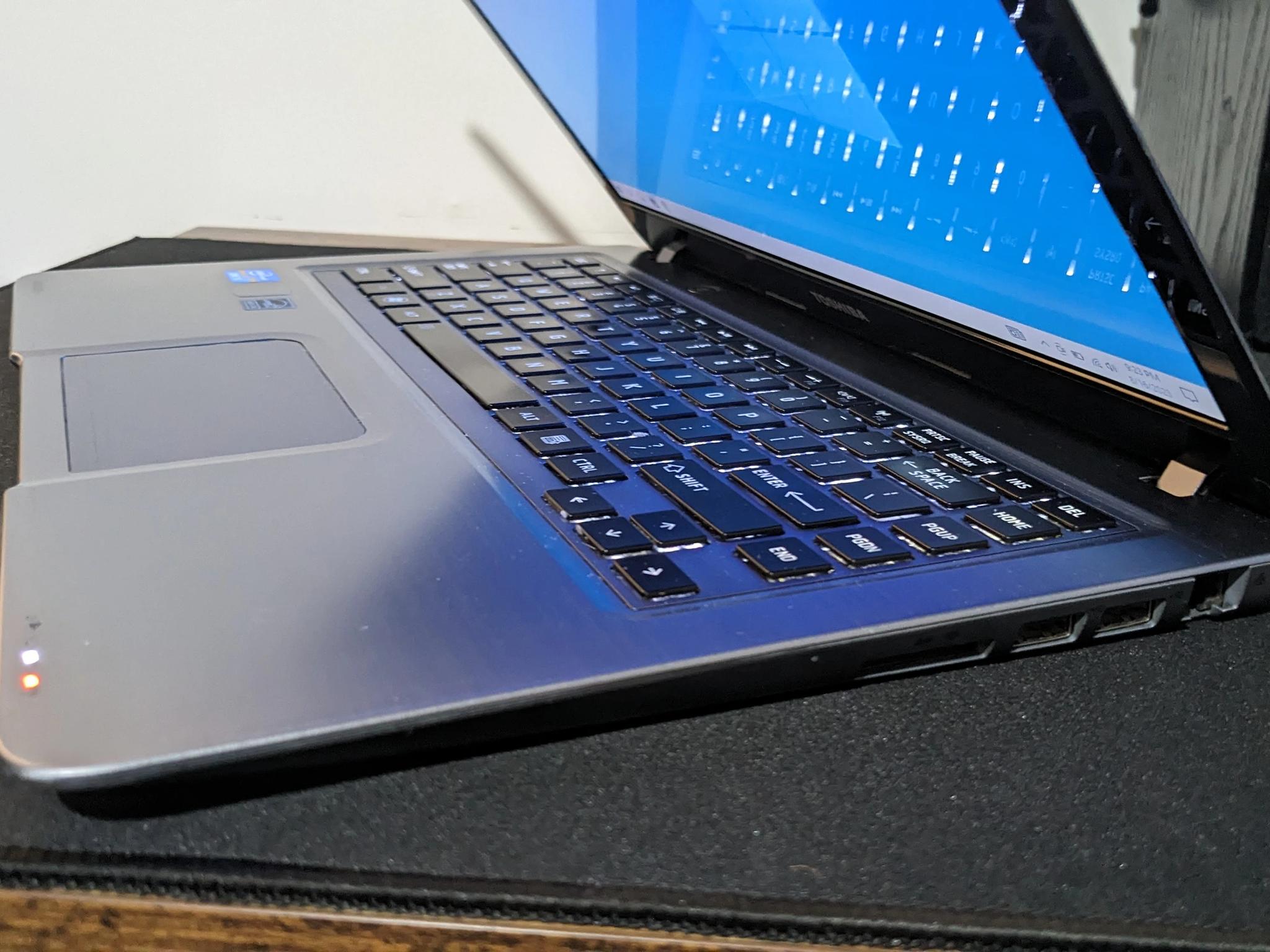 Toshiba Satellite 14.1" U845 Refurbished and Upgraded