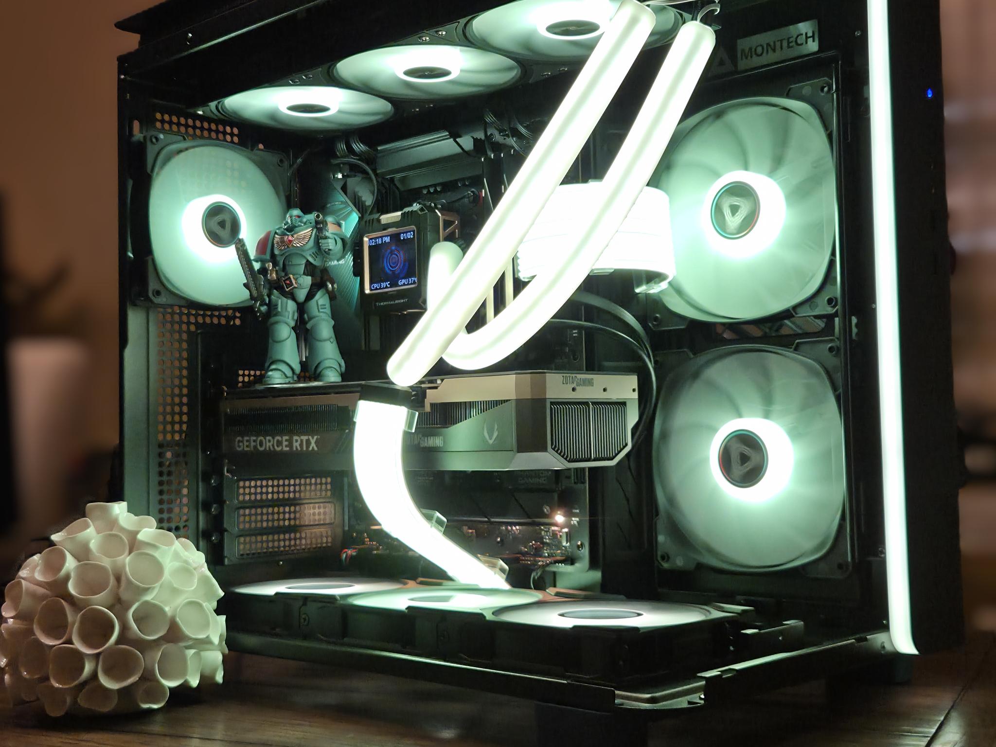 The Space Marine! | RTX 5070 Ti Gaming PC | Ryzen 7 9800X3D | 32GB DDR5 | 2TB NVMe | LCD Display