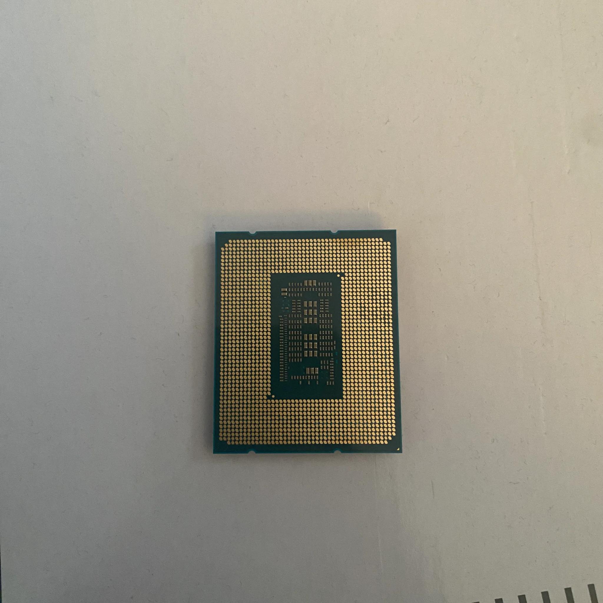 Intel Core i5 12600kf