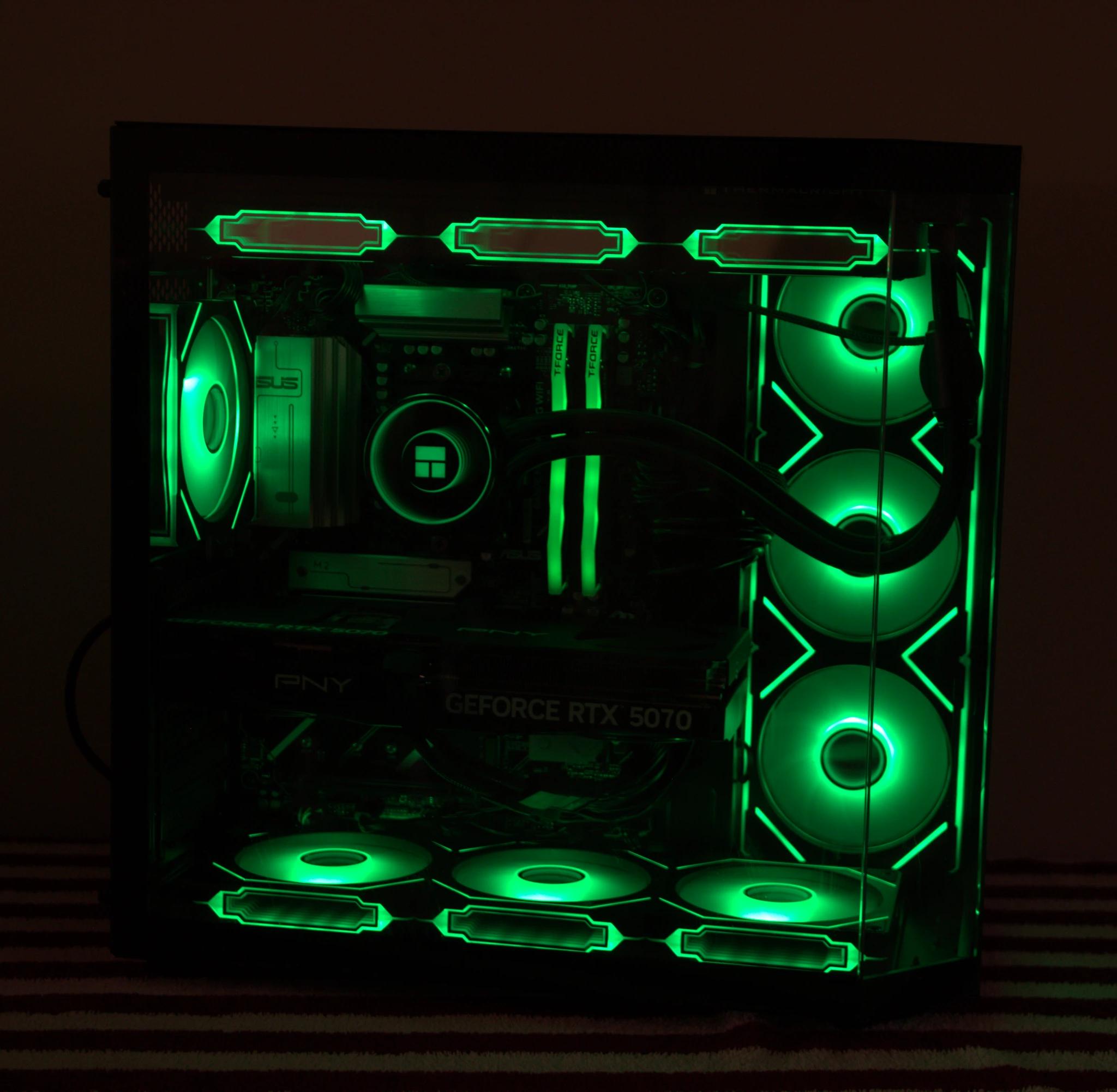 RTX 5070 Premium Gaming PC