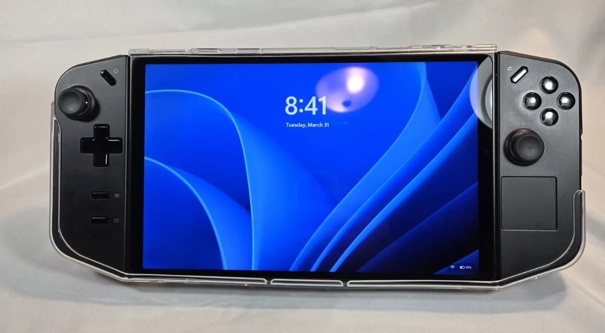 Lenovo Legion Go Z1 Extreme , 16GB RAM, 512GB SSD, plus Accessories