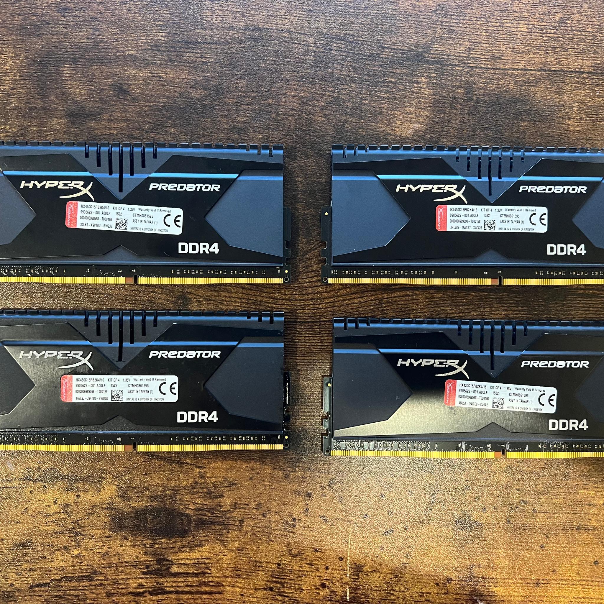 16GB DDR4-3000MHz (4x4GB) CL15 Kingston HyperX Predator Black RAM Memory