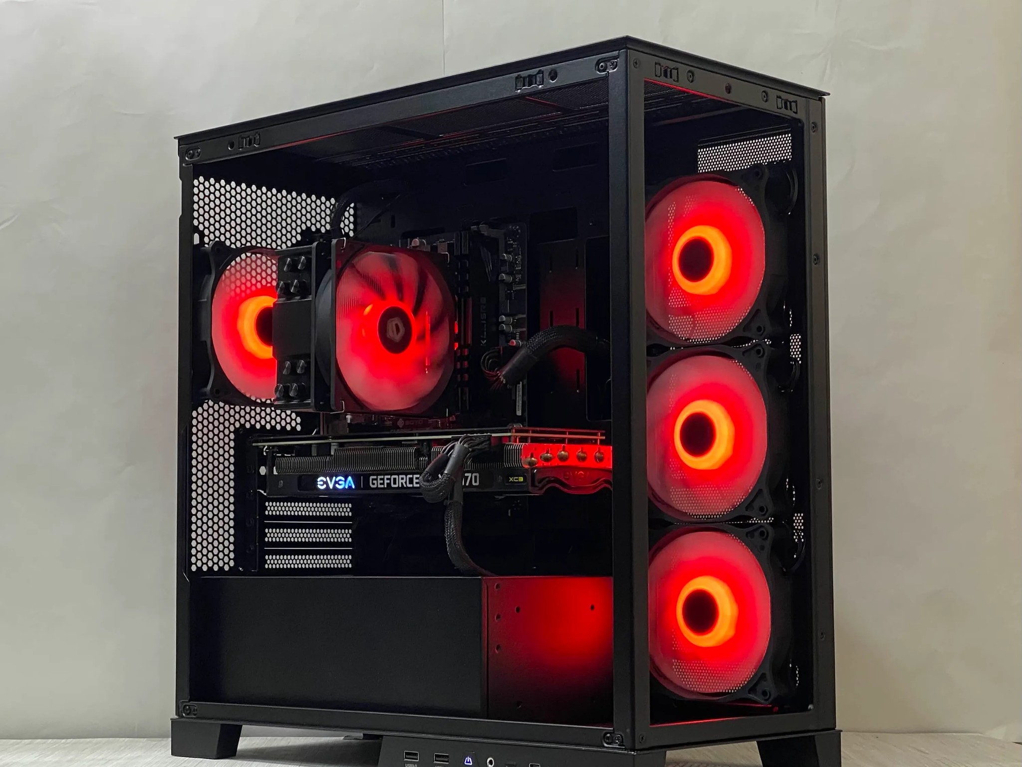 RTX 3070, Ryzen 5 5600, 32GB DDR4, 1TB NVMe SSD, WiFi - Gaming PC w/ Windows Activated