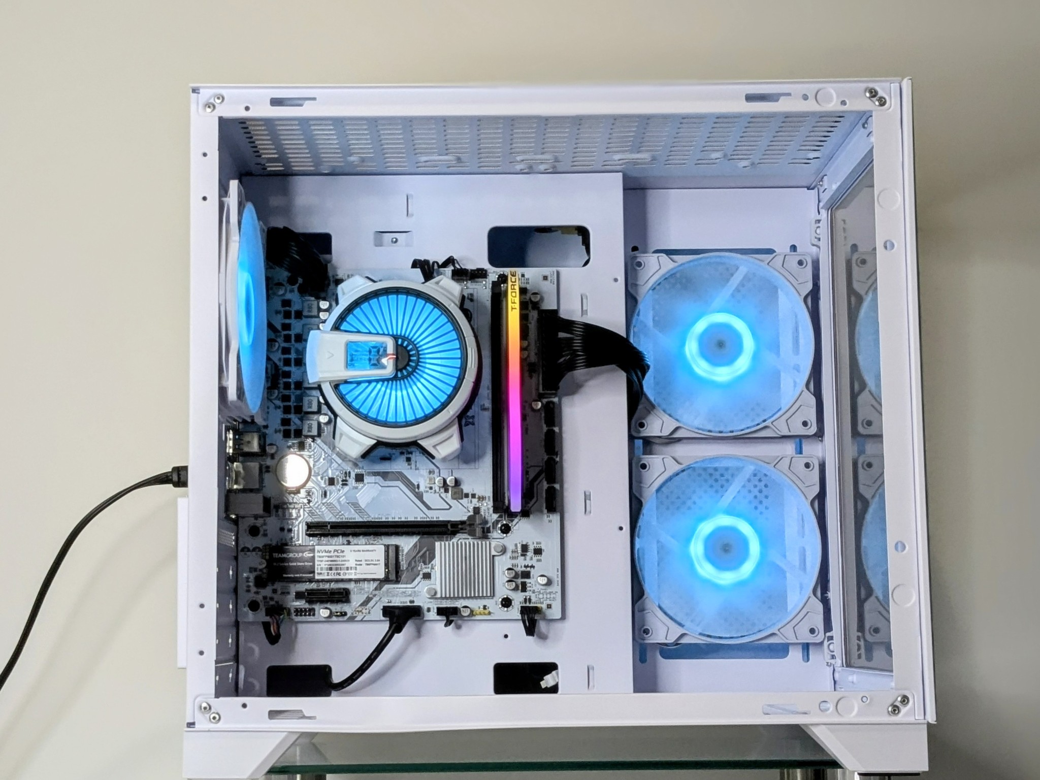 1080p Gaming PC🤍Ryzen 5 4600G🤍16GB DDR4 RAM🤍1TB NVMe SSD🤍Windows 11 Home(Activated)✅