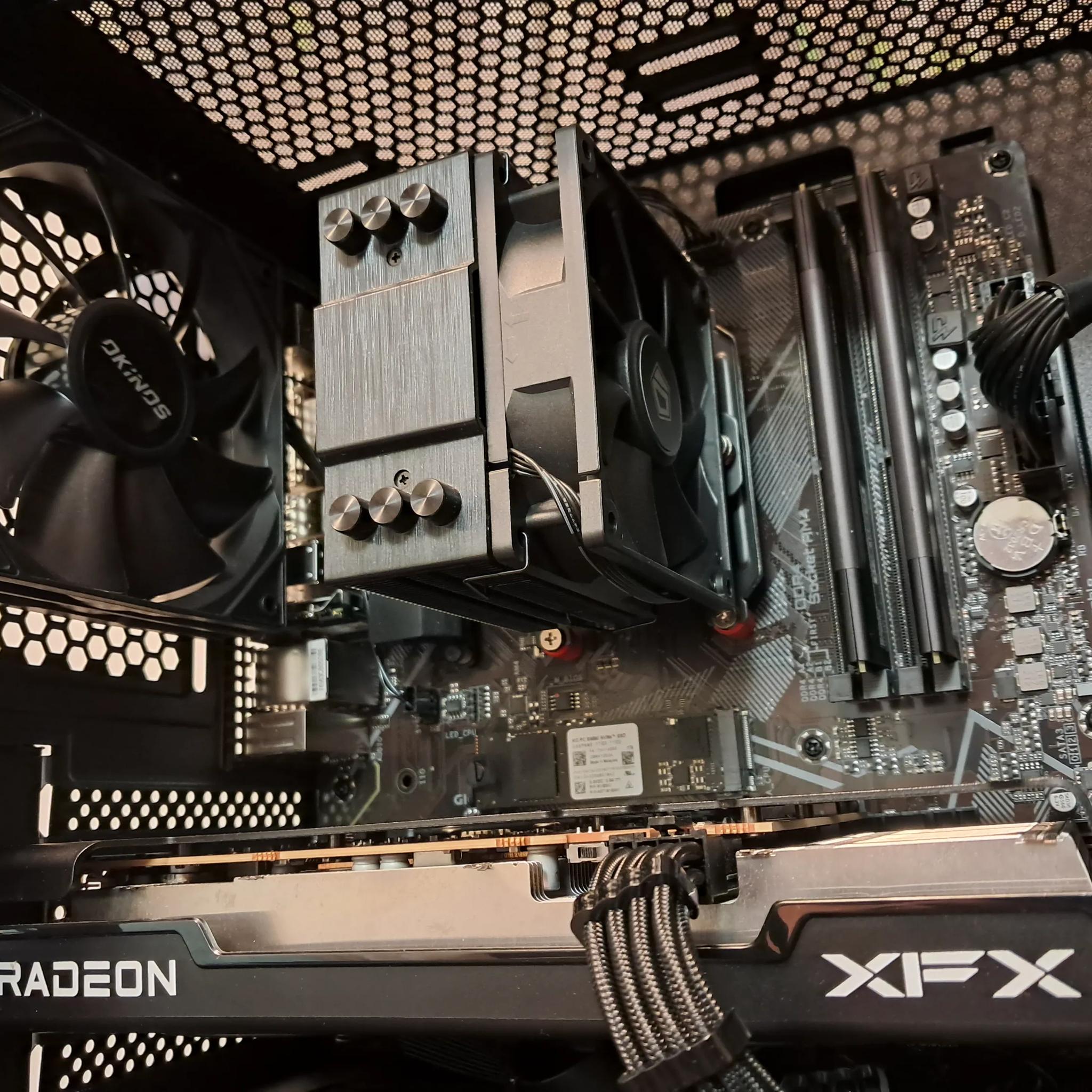 🪵Sleek Woodgrain AMD Gamer!🪵Ryzen 5 3500X | Radeon RX 6600 | 1TB SSD | 16GB DDR4-3200