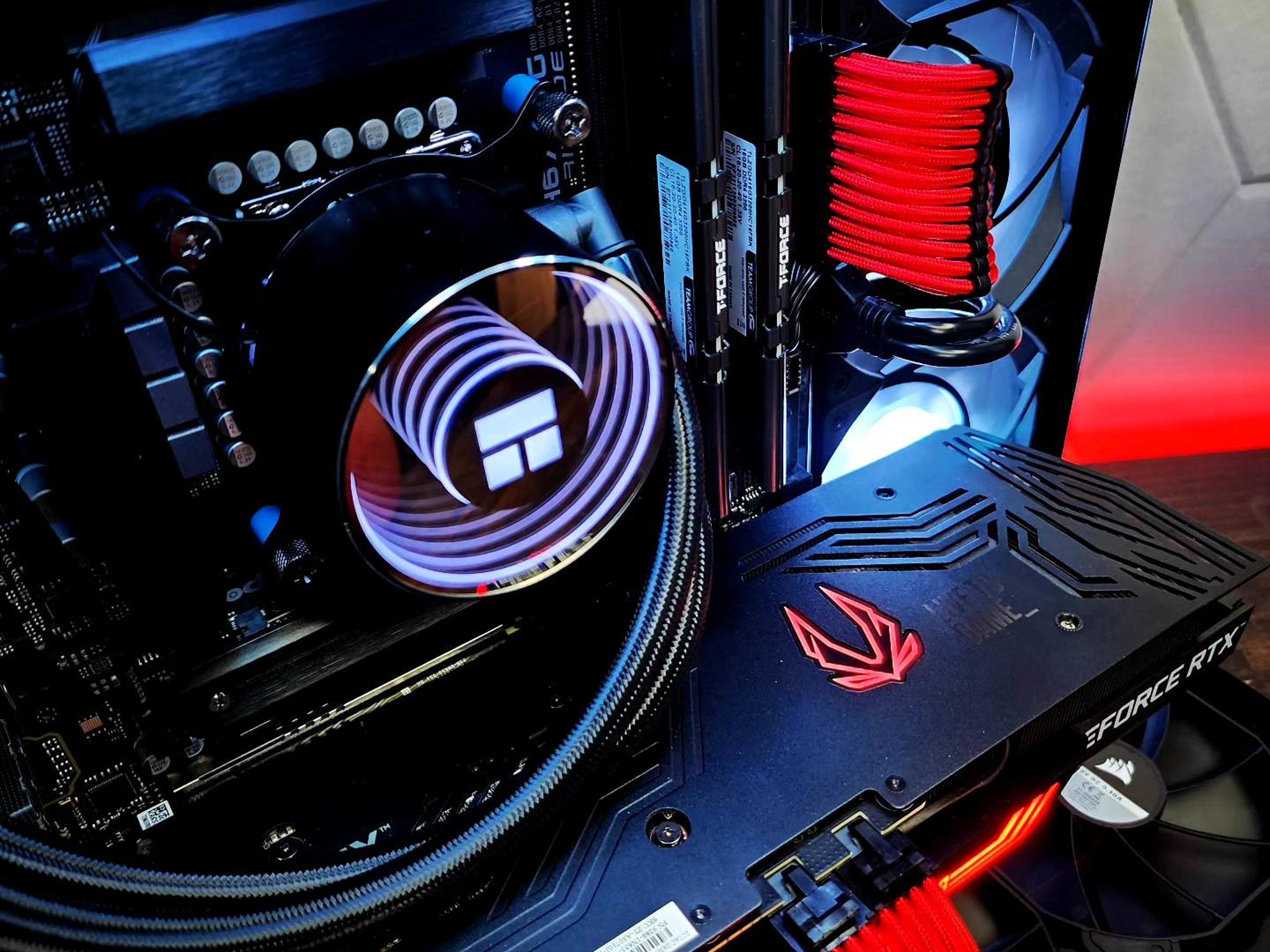 ❤️💙 RTX 3070Ti // Core i5 12400 // 32GB 3200MHz // 1TB NVMe Gen 4