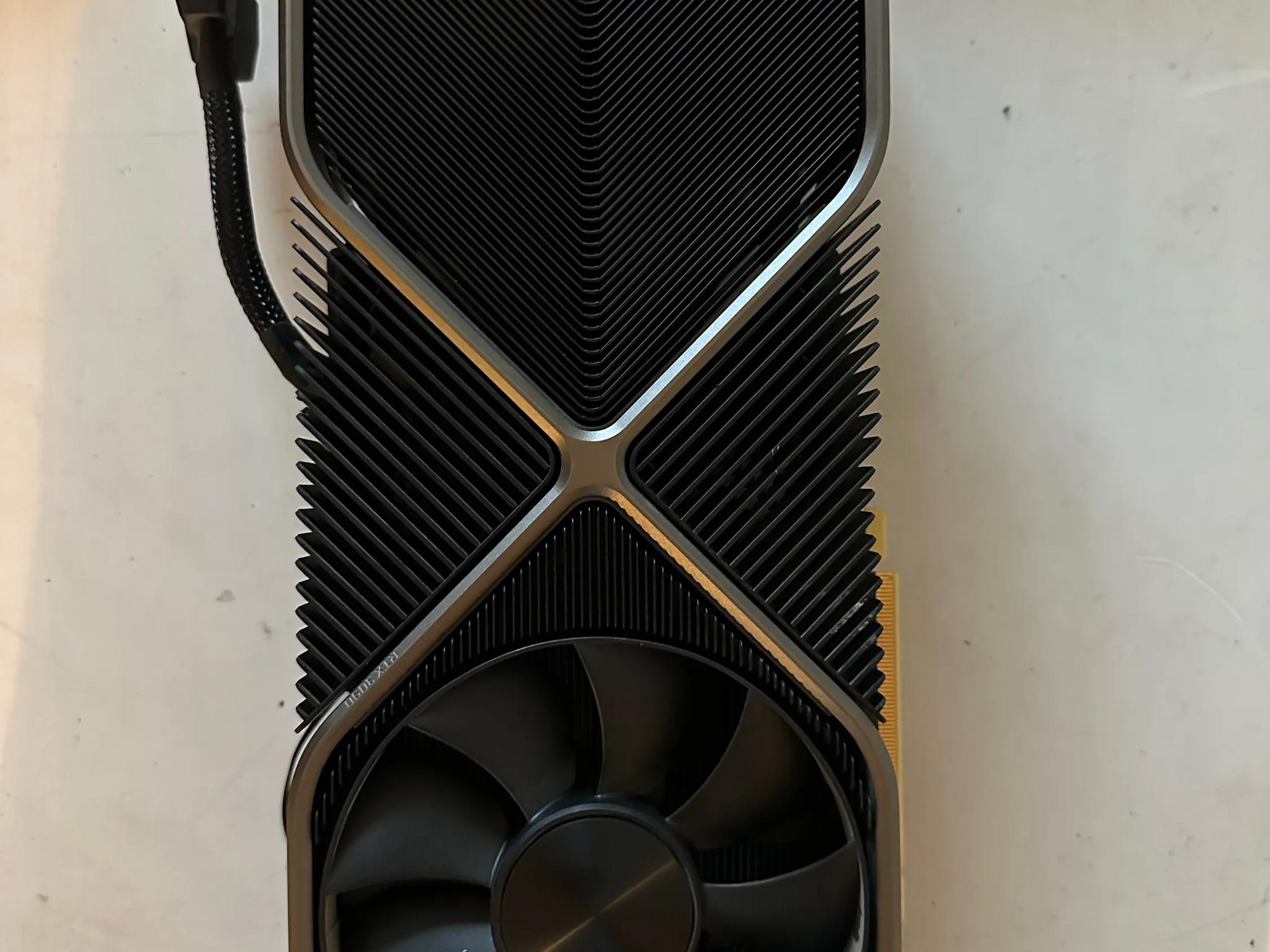 THERMALLY-UPGRADED NVIDIA RTX 3090 FOUNDERS EDITION